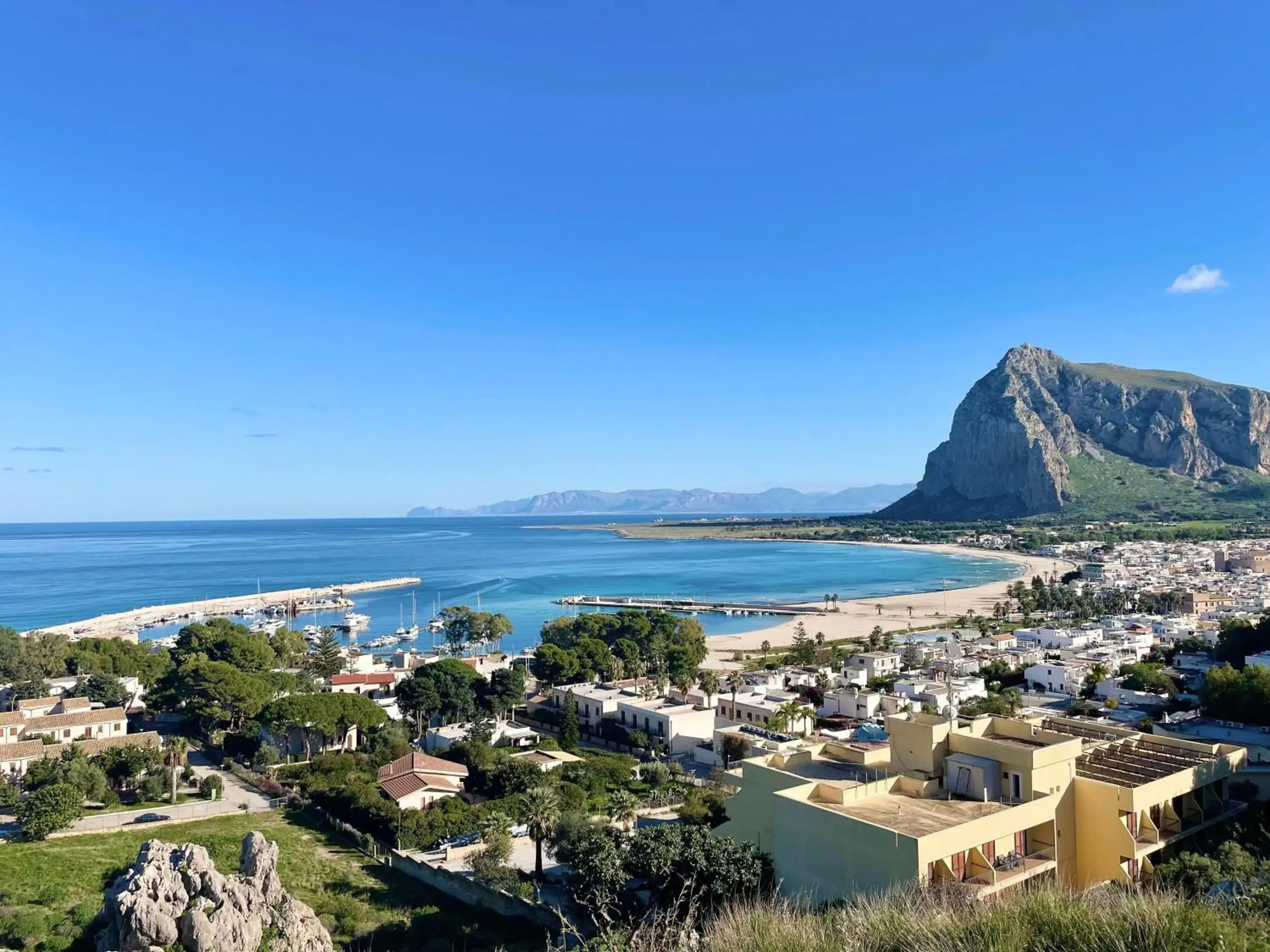 HOTIDAY San Vito Lo Capo HOTIDAY San Vito Lo Capo