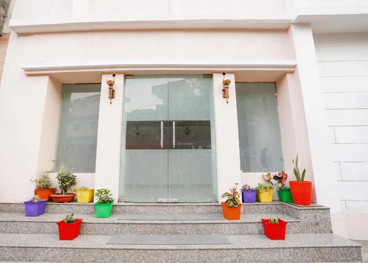 Facade/entrance in hotel-montreal rishikesh madhuban inn