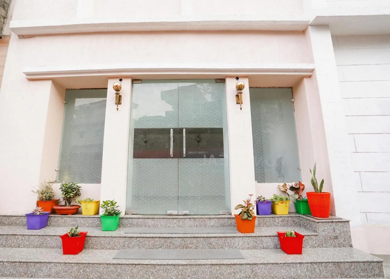 Facade/entrance in hotel-montreal rishikesh madhuban inn