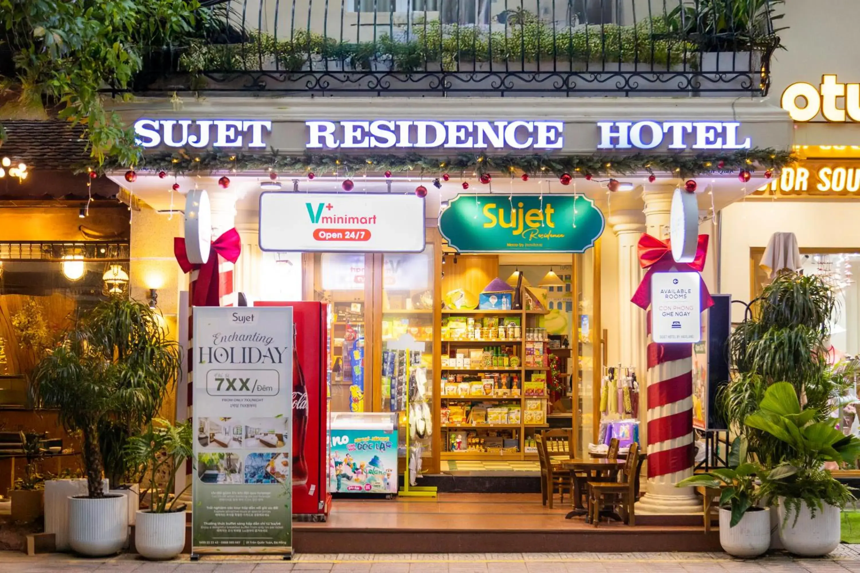 Facade/entrance in Sujet Residence Da Nang by Haviland Facade/entrance in Sujet Residence Da Nang by Haviland