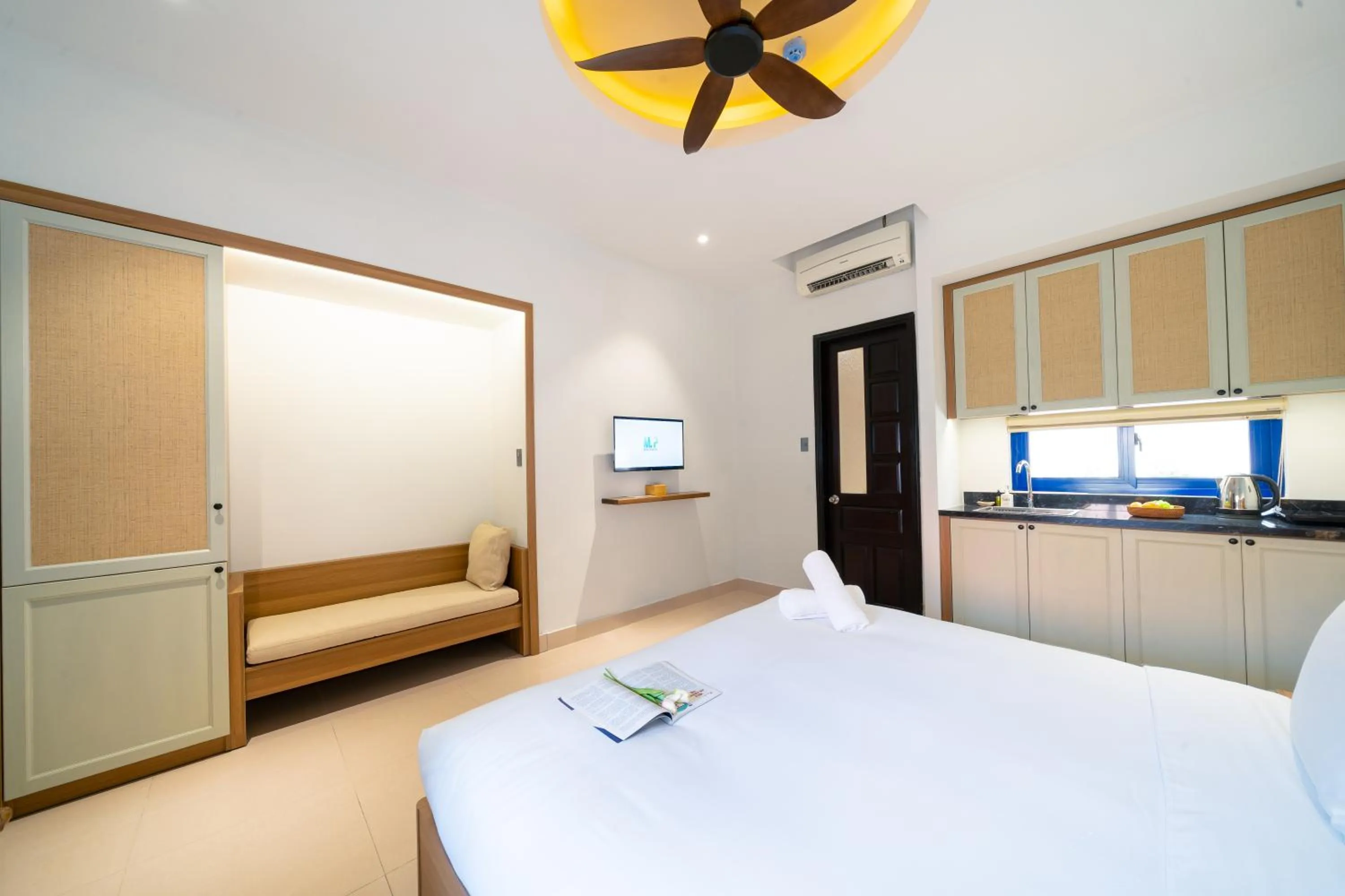 Bedroom, Bed in Sujet Residence Da Nang by Haviland