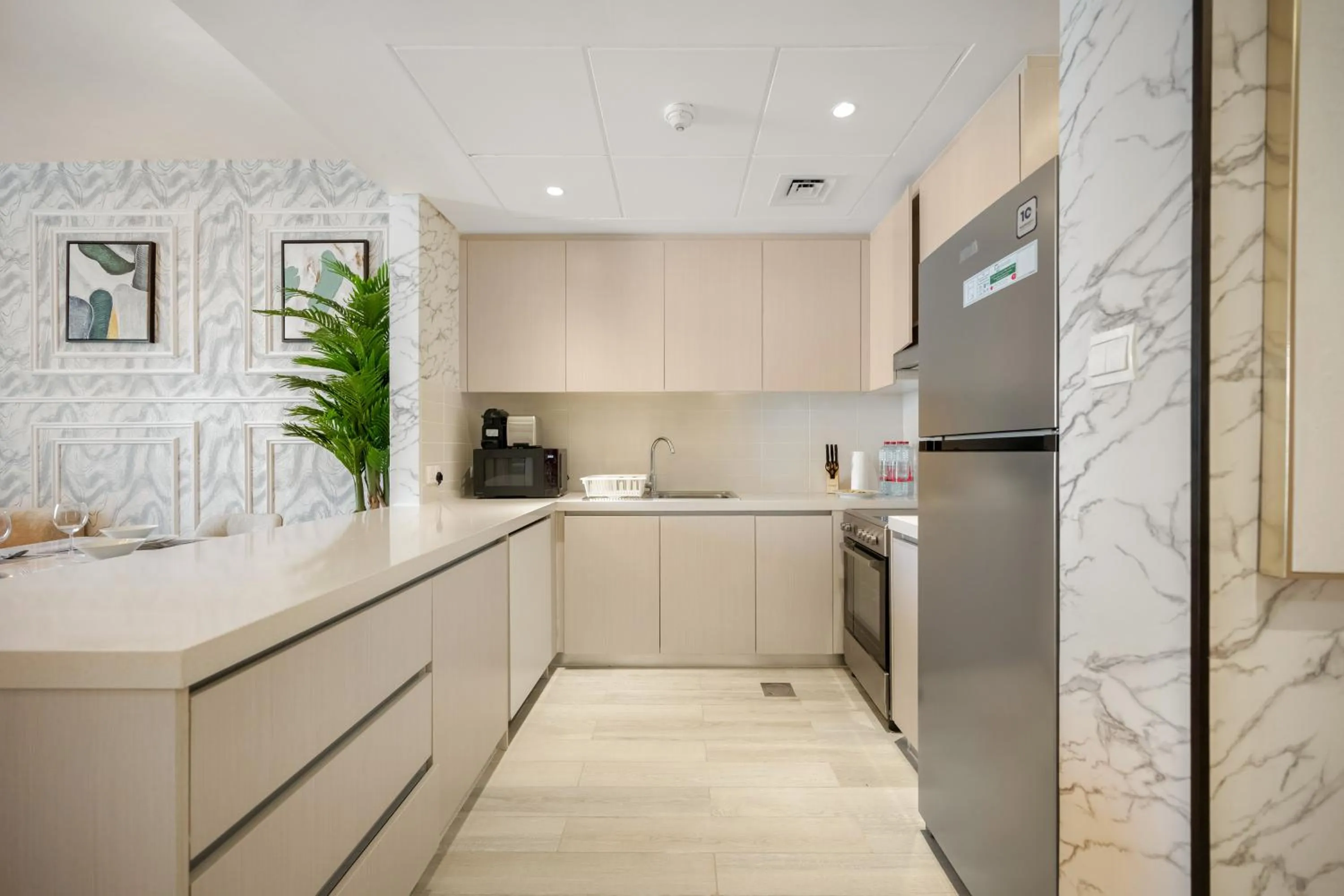Kitchen or kitchenette in Desert Key - Perfectly Located Yas Island Premier Apts