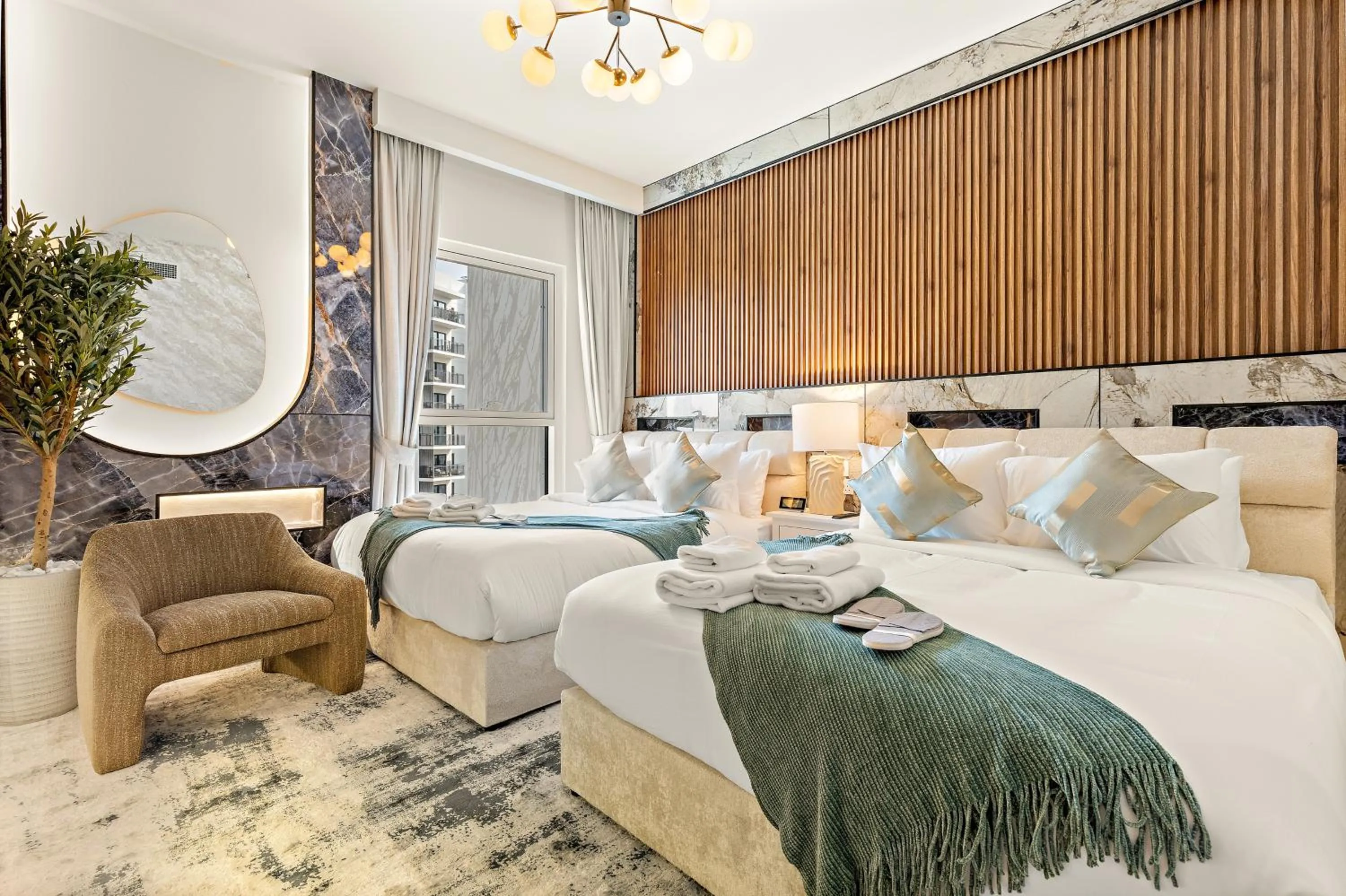 Bedroom, Bed in Desert Key - Perfectly Located Yas Island Premier Apts