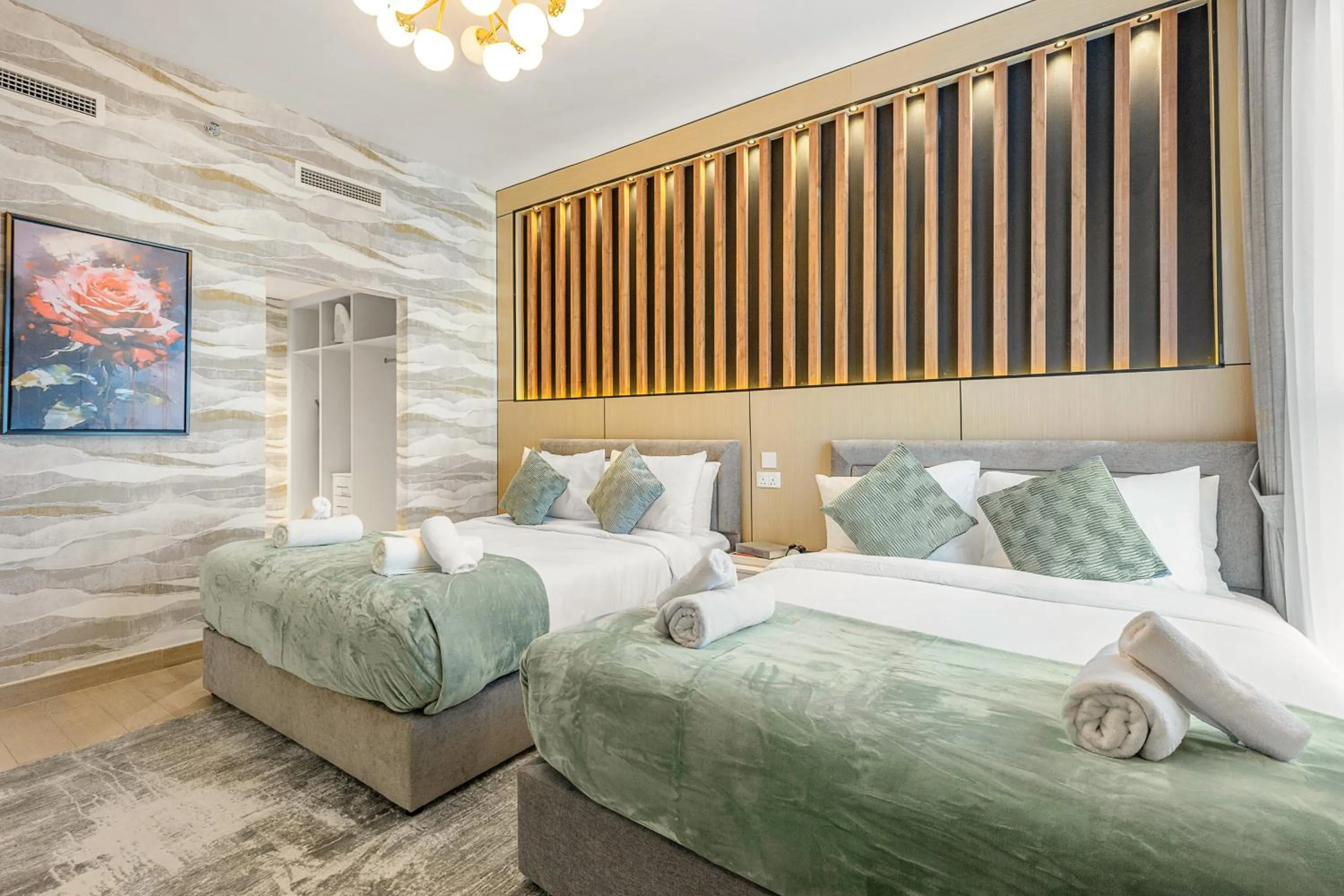 Bedroom, Bed in Desert Key - Perfectly Located Yas Island Premier Apts