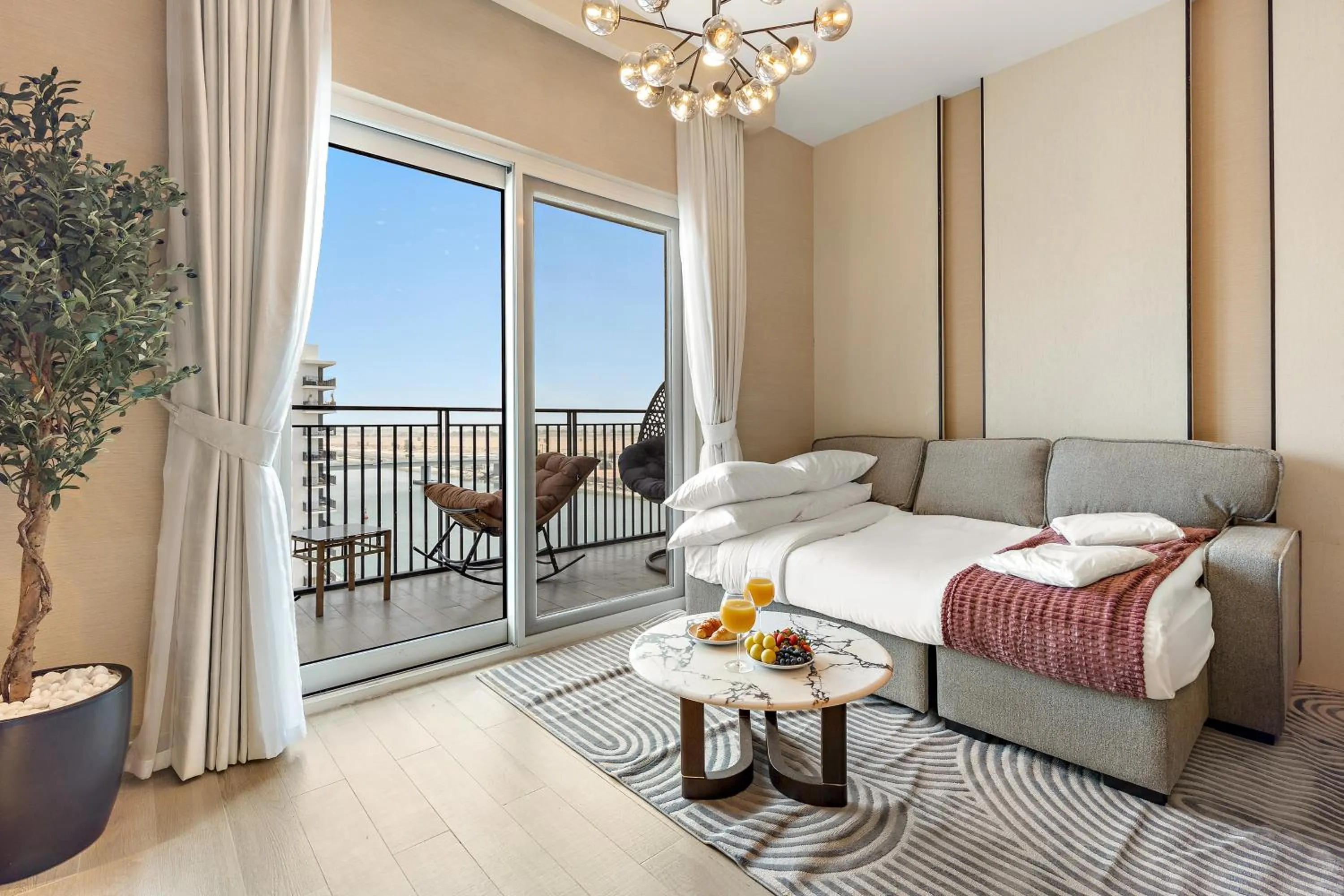 Bed in Desert Key - Perfectly Located Yas Island Premier Apts