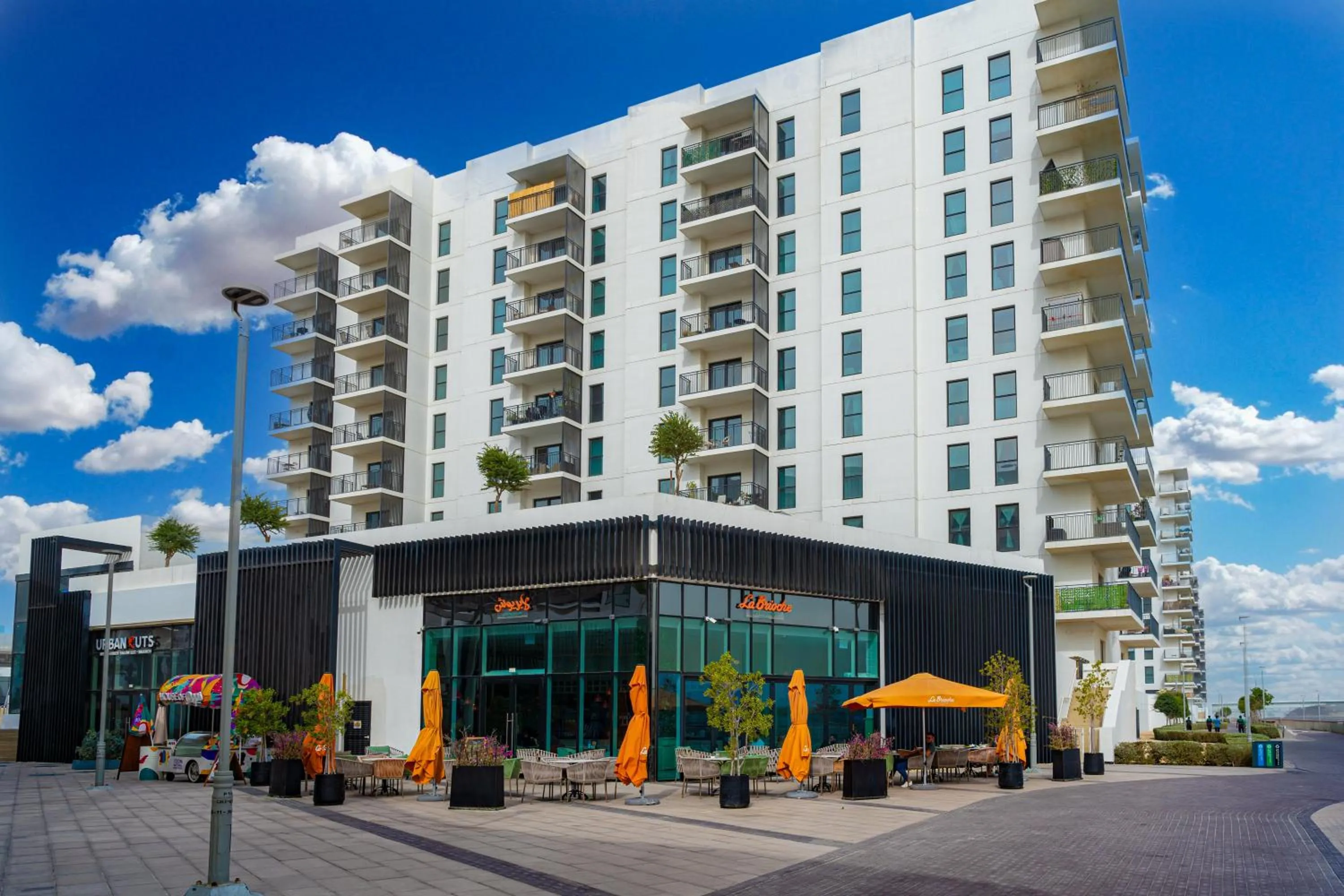 Restaurant/places to eat in Desert Key - Perfectly Located Yas Island Premier Apts