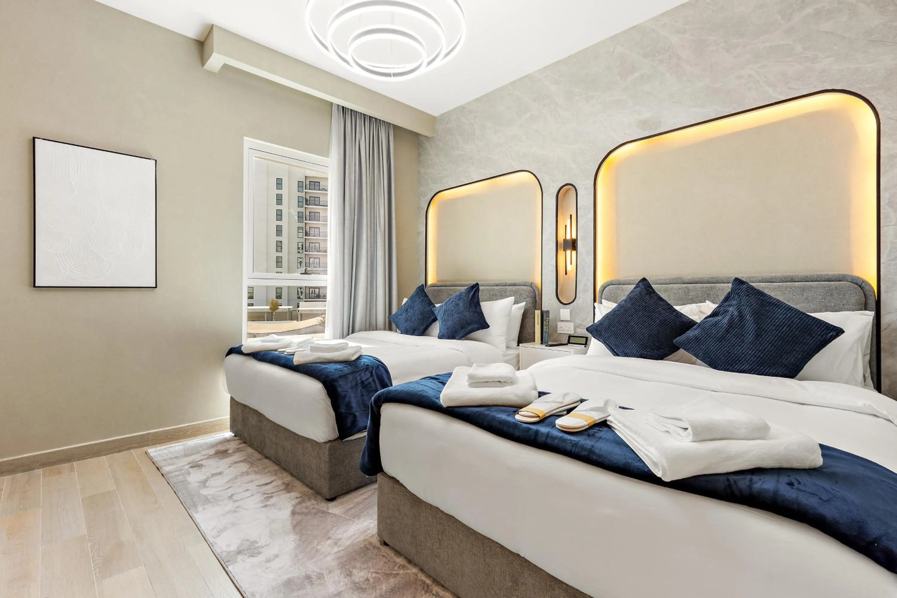 Bedroom, Bed in Desert Key - Perfectly Located Yas Island Premier Apts