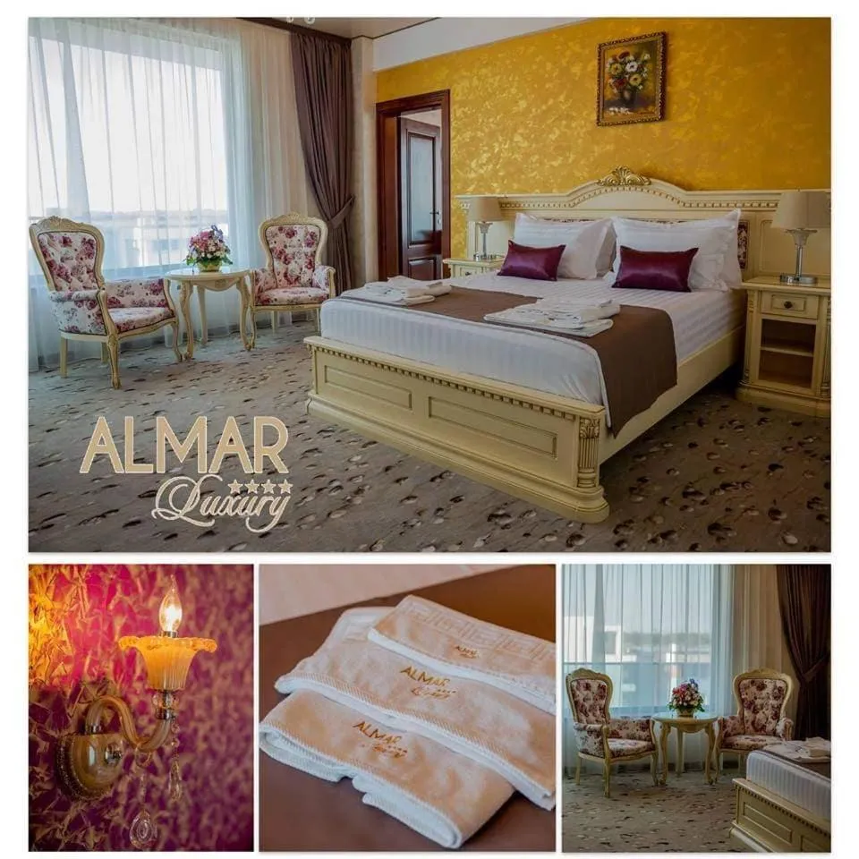 Bed in Hotel Almar Luxury