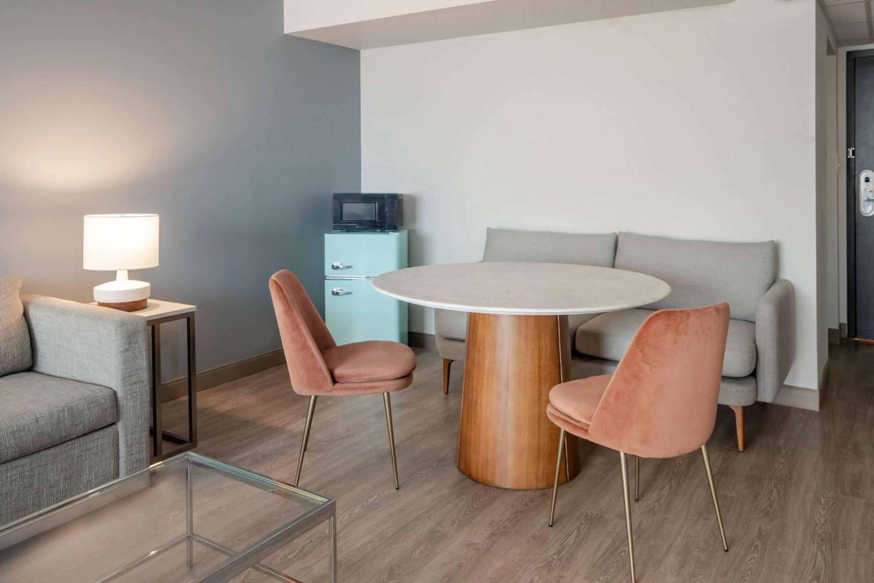 Bed in Wyndham Fort Smith City Center