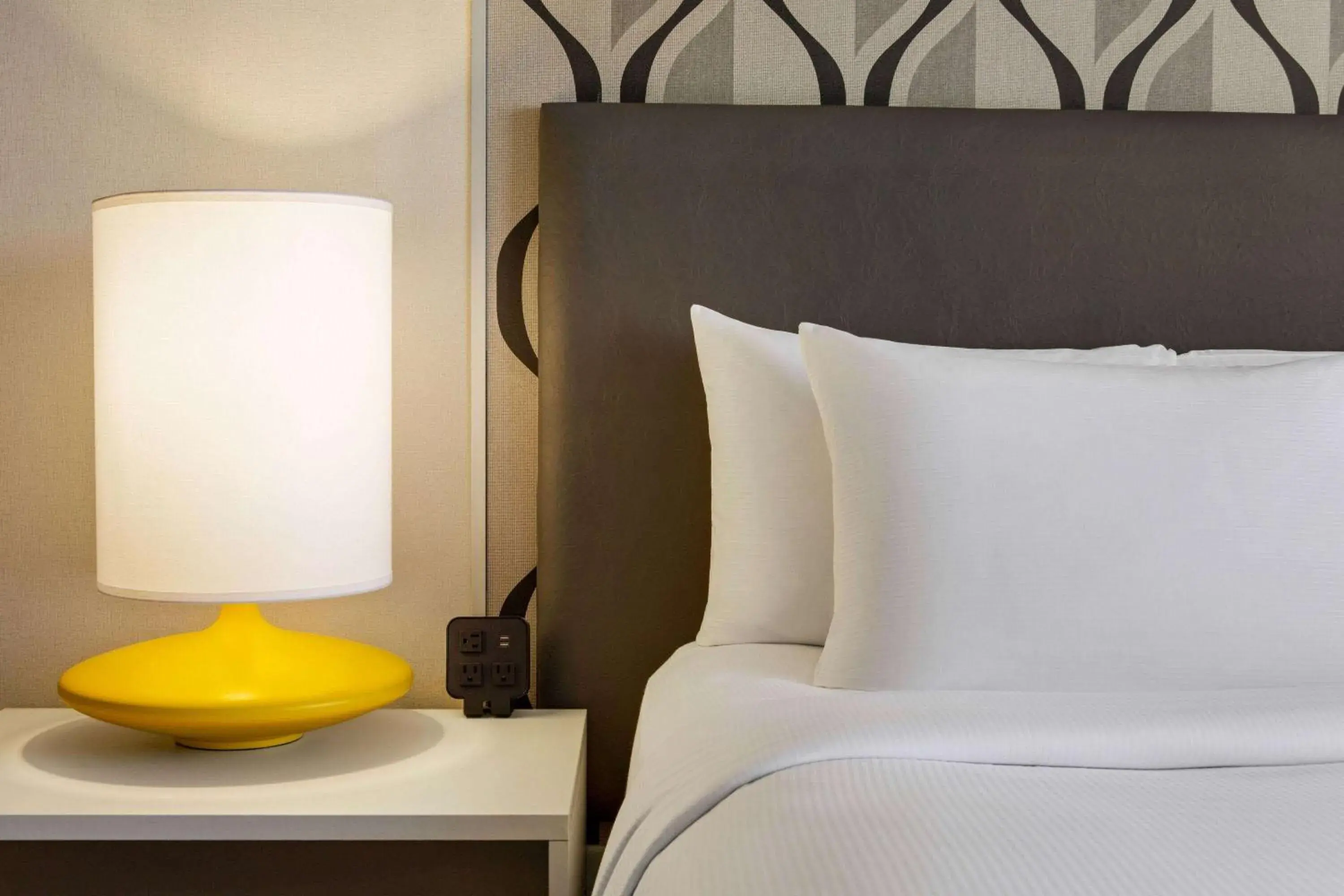 Photo of the whole room, Bed in Wyndham Fort Smith City Center Photo of the whole room, Bed in Wyndham Fort Smith City Center