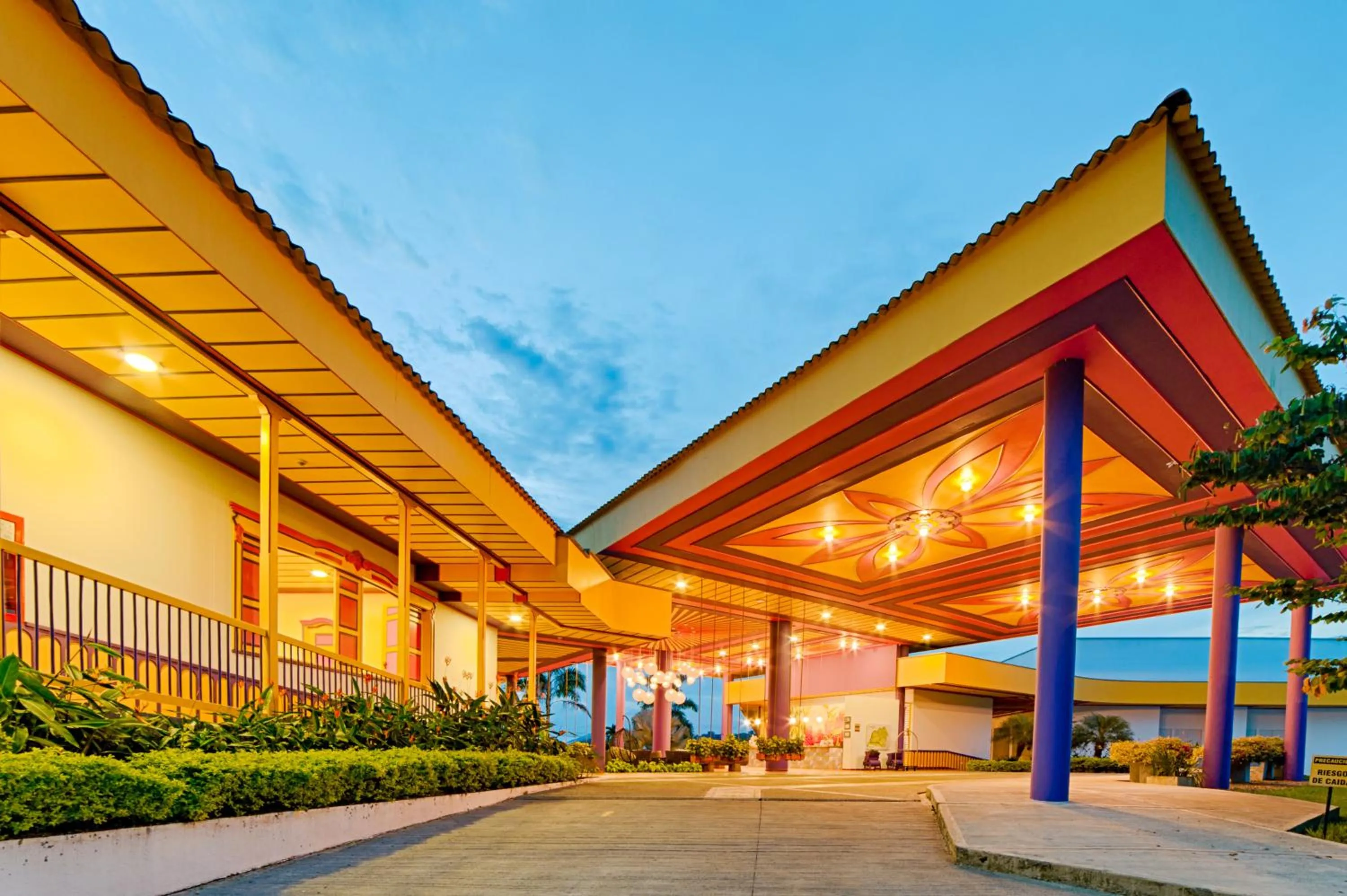 Facade/entrance in Hotel Mocawa Resort