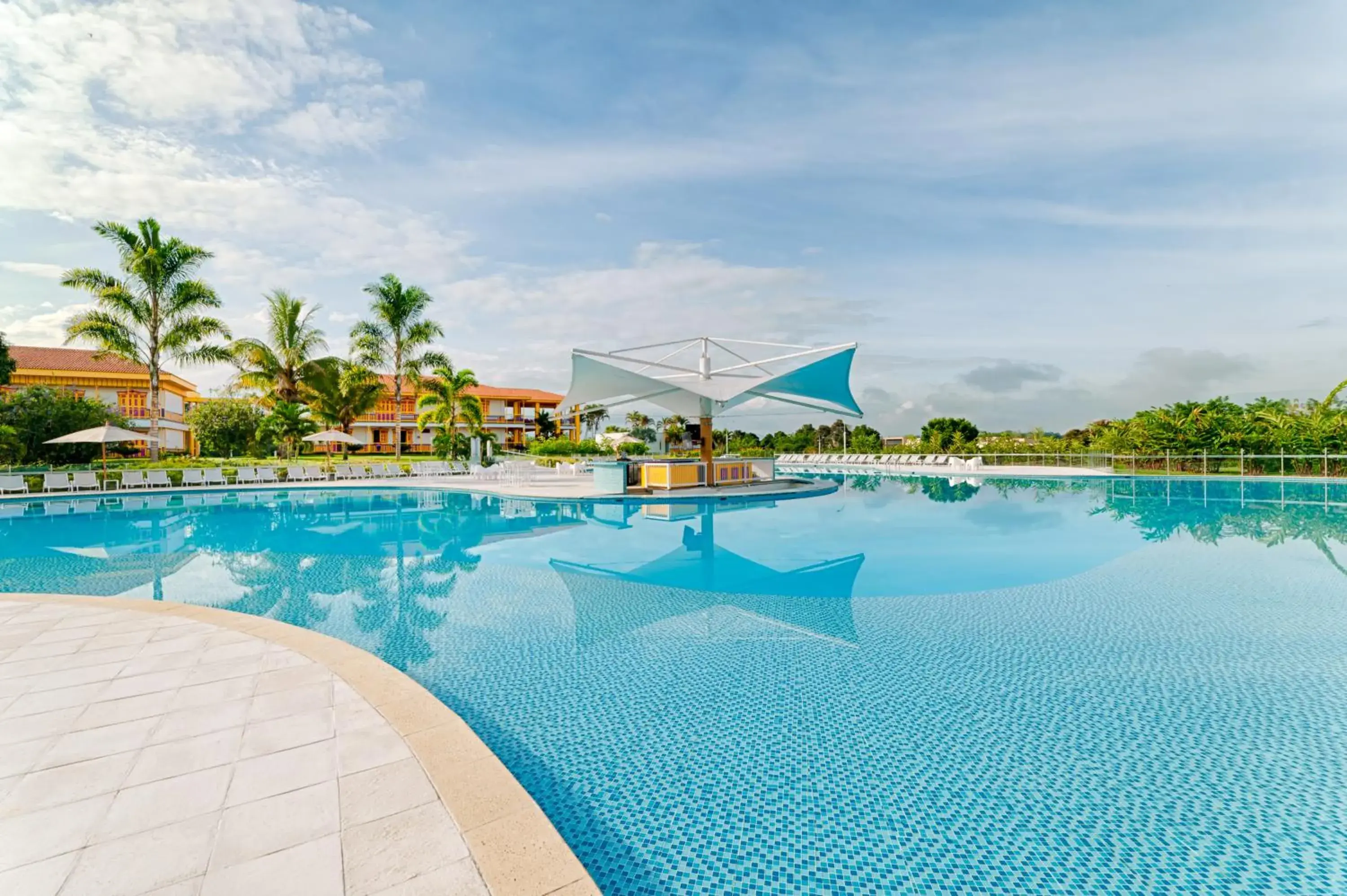 Swimming pool in Hotel Mocawa Resort Swimming pool in Hotel Mocawa Resort