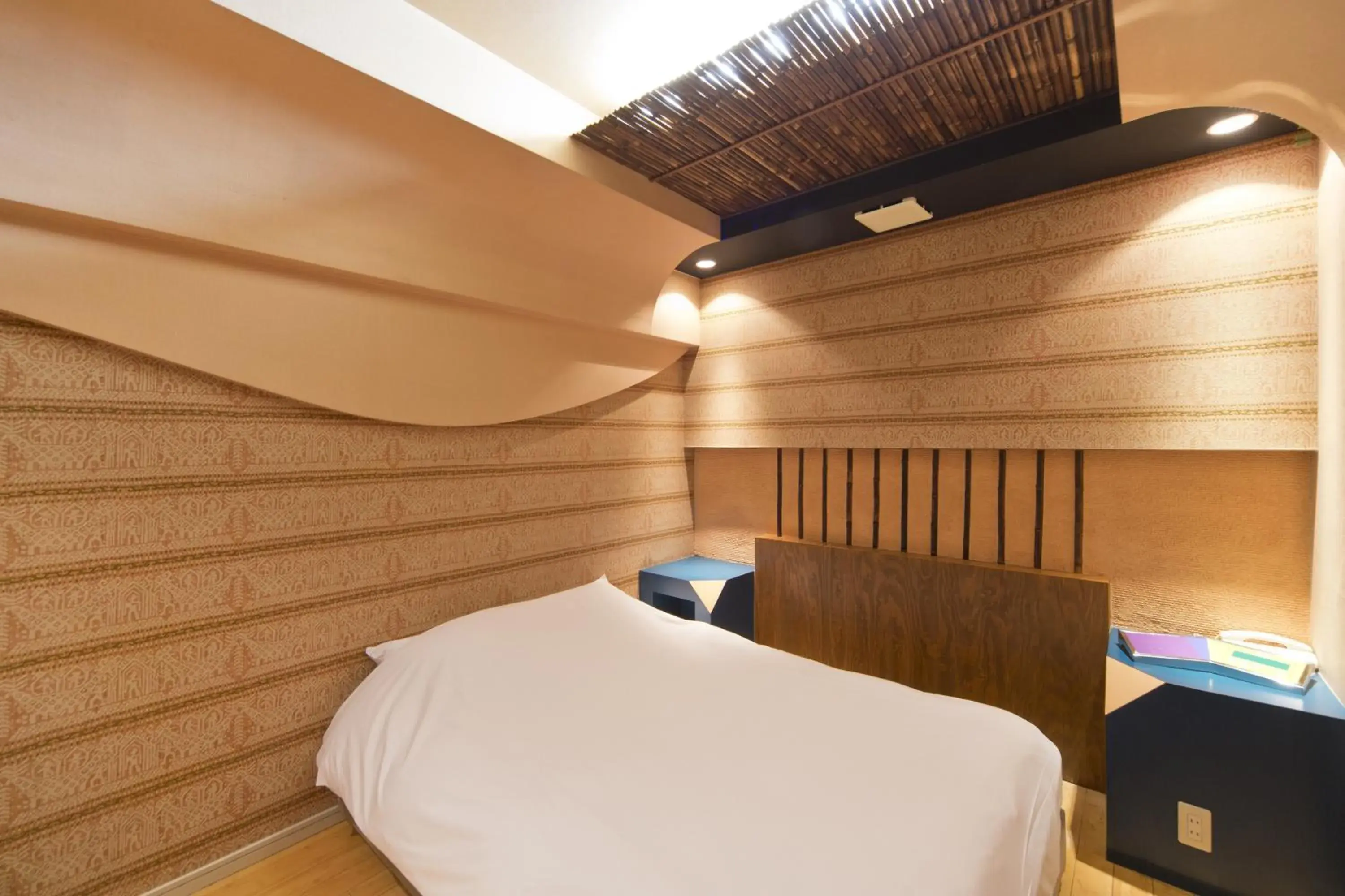 Photo of the whole room, Bed in International Hotel Kabukicho Photo of the whole room, Bed in International Hotel Kabukicho