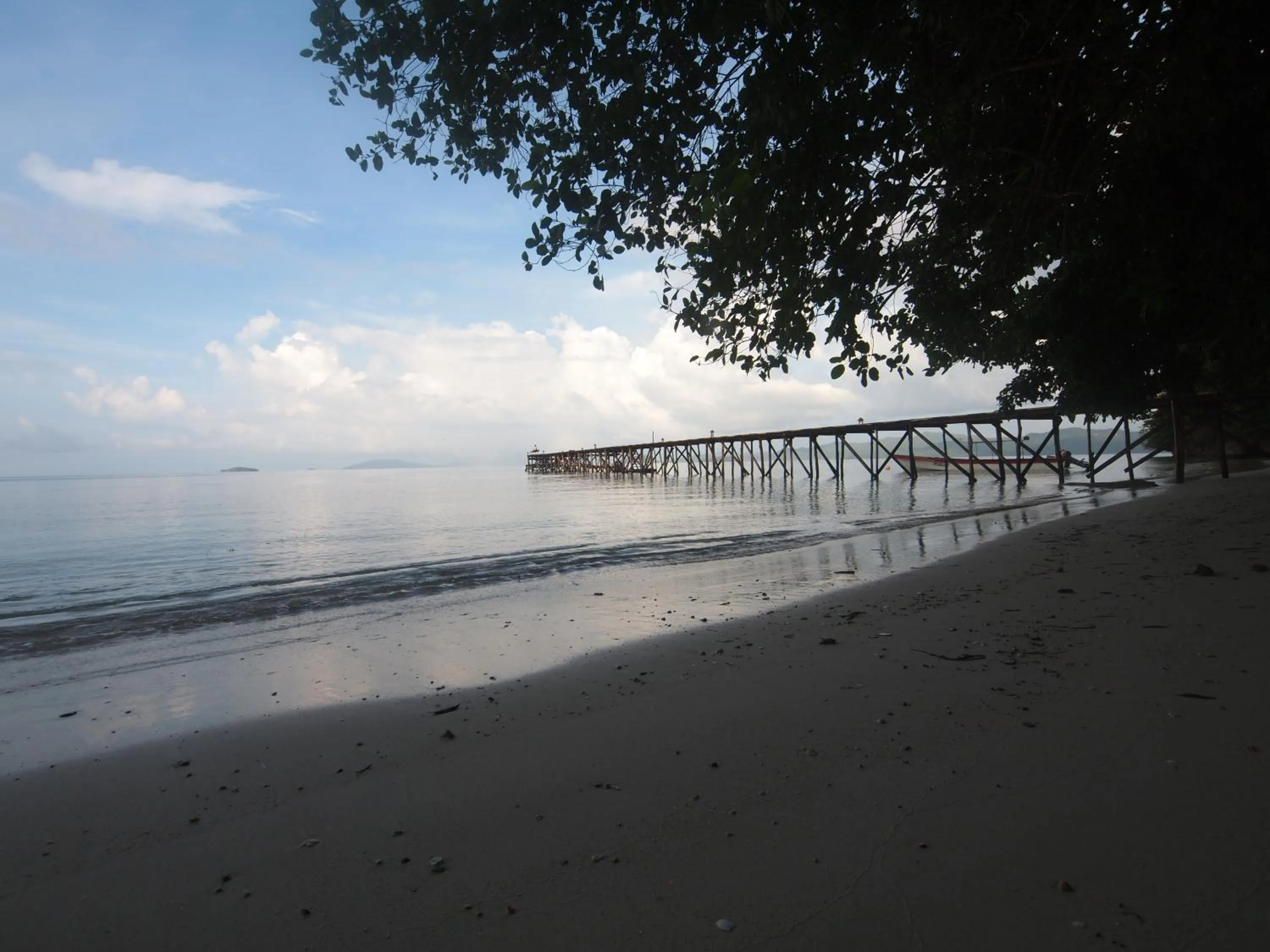 Beach in Raja Ampat Dive Resort