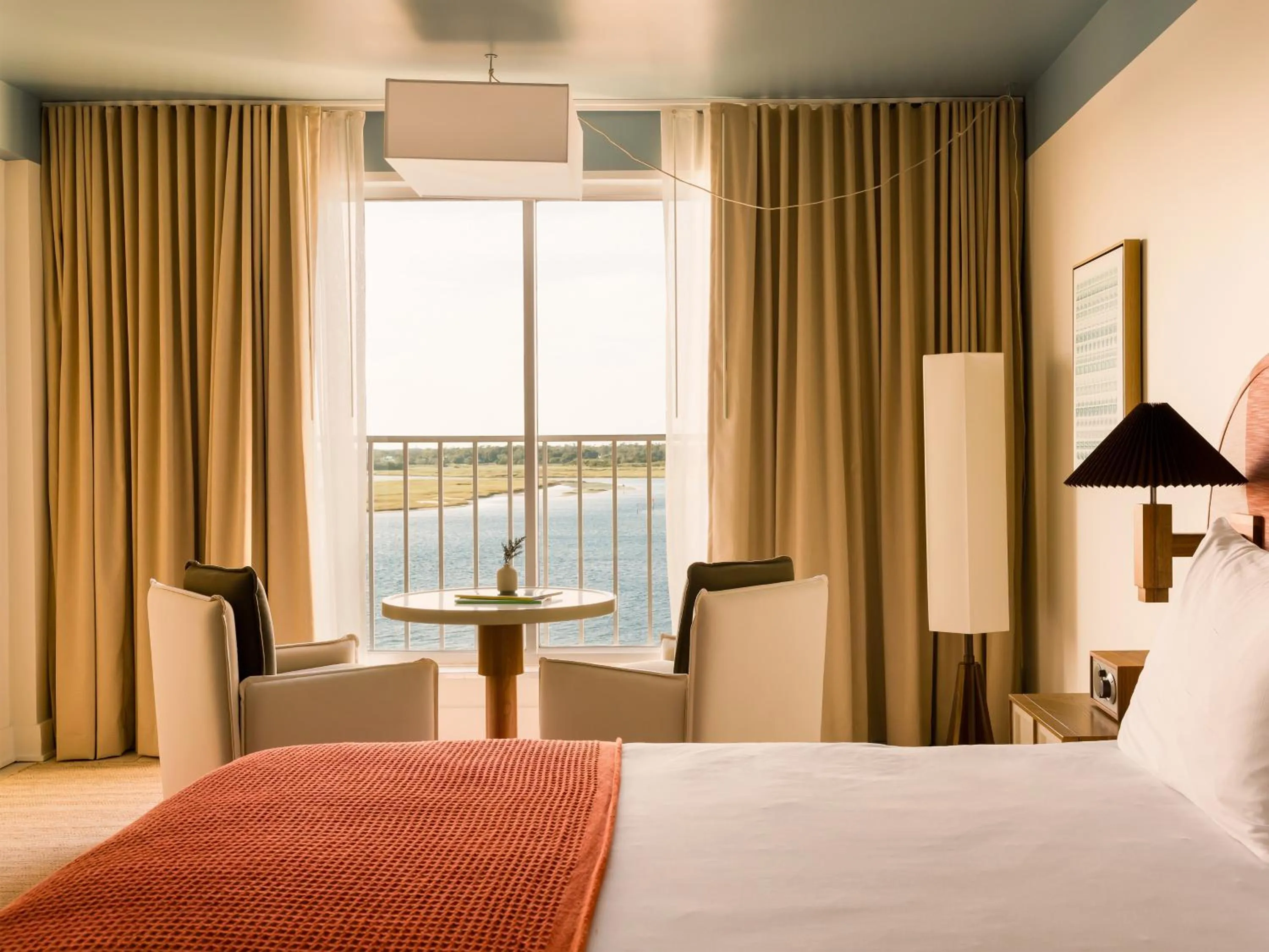 Bed in Trailborn Surf & Sound, Outdoor Collection by Marriott Bonvoy