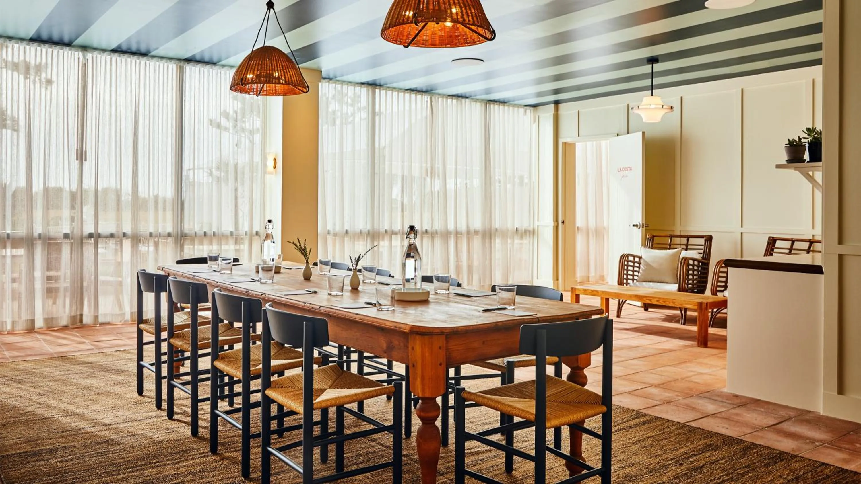 Restaurant/places to eat in Trailborn Surf & Sound, Outdoor Collection by Marriott Bonvoy