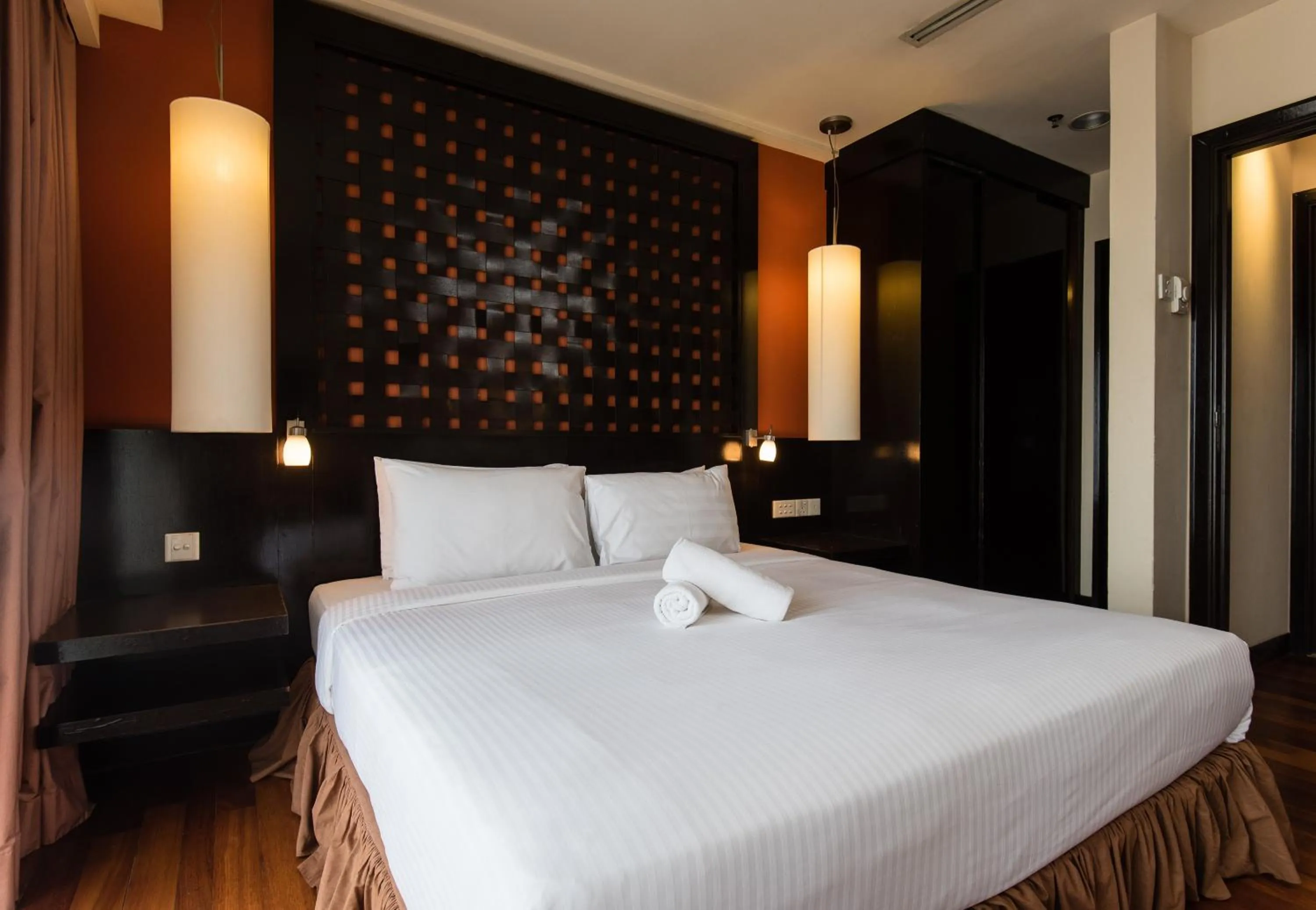 Bed in Resort Suites at Bandar Sunway