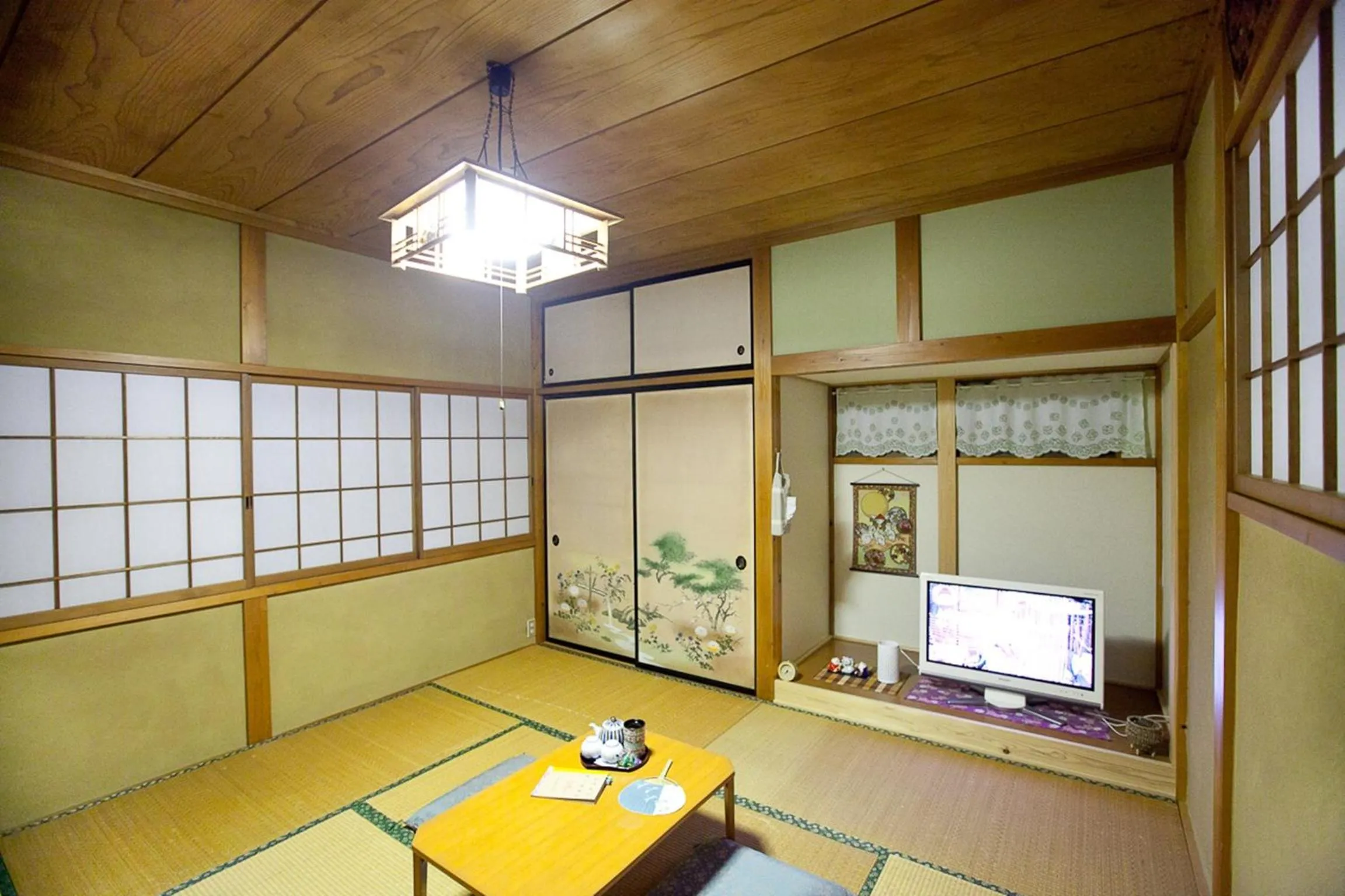 Photo of the whole room in Stay Nikko Guesthouse