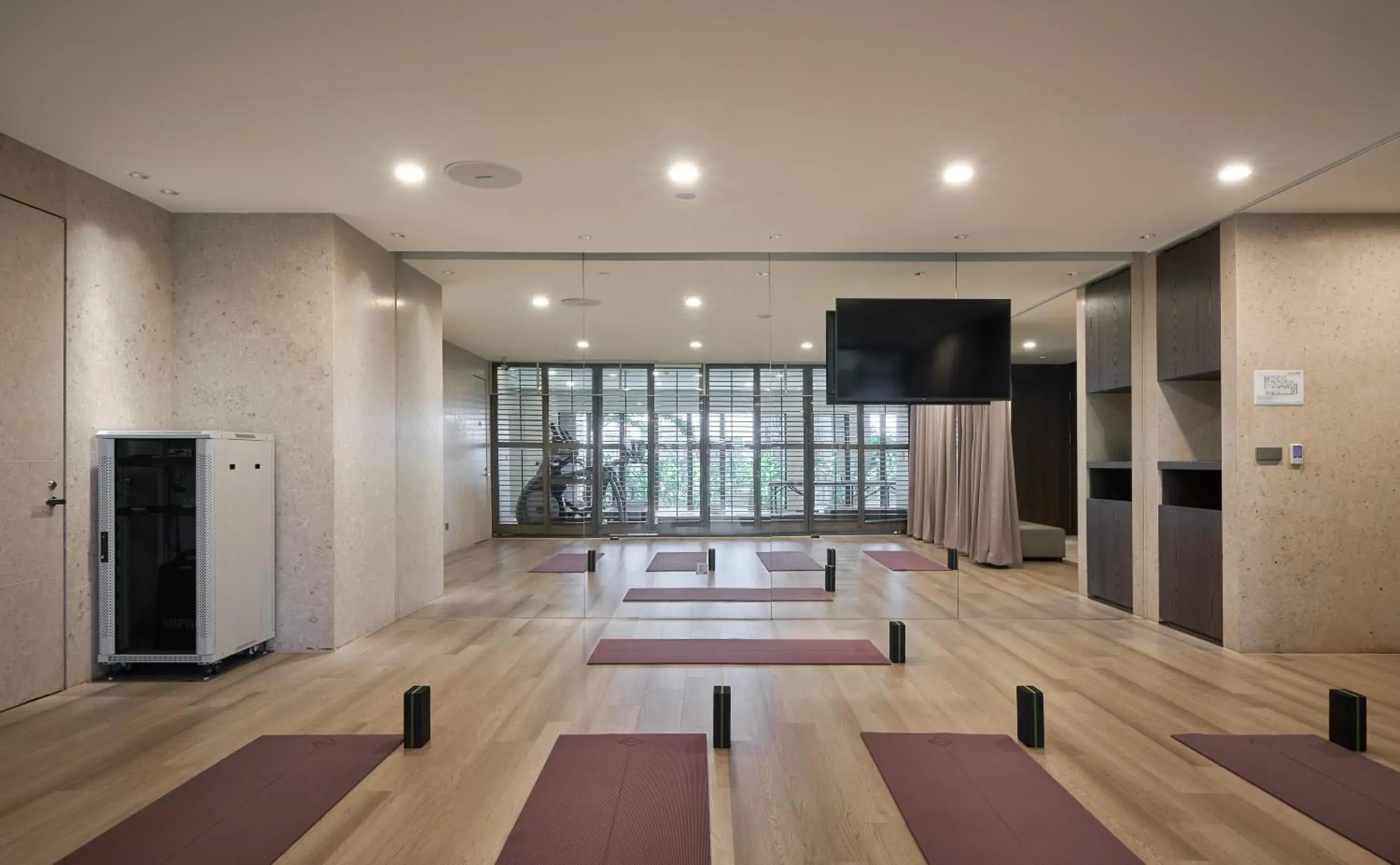 Fitness centre/facilities in Hotel Royal Beitou Fitness centre/facilities in Hotel Royal Beitou
