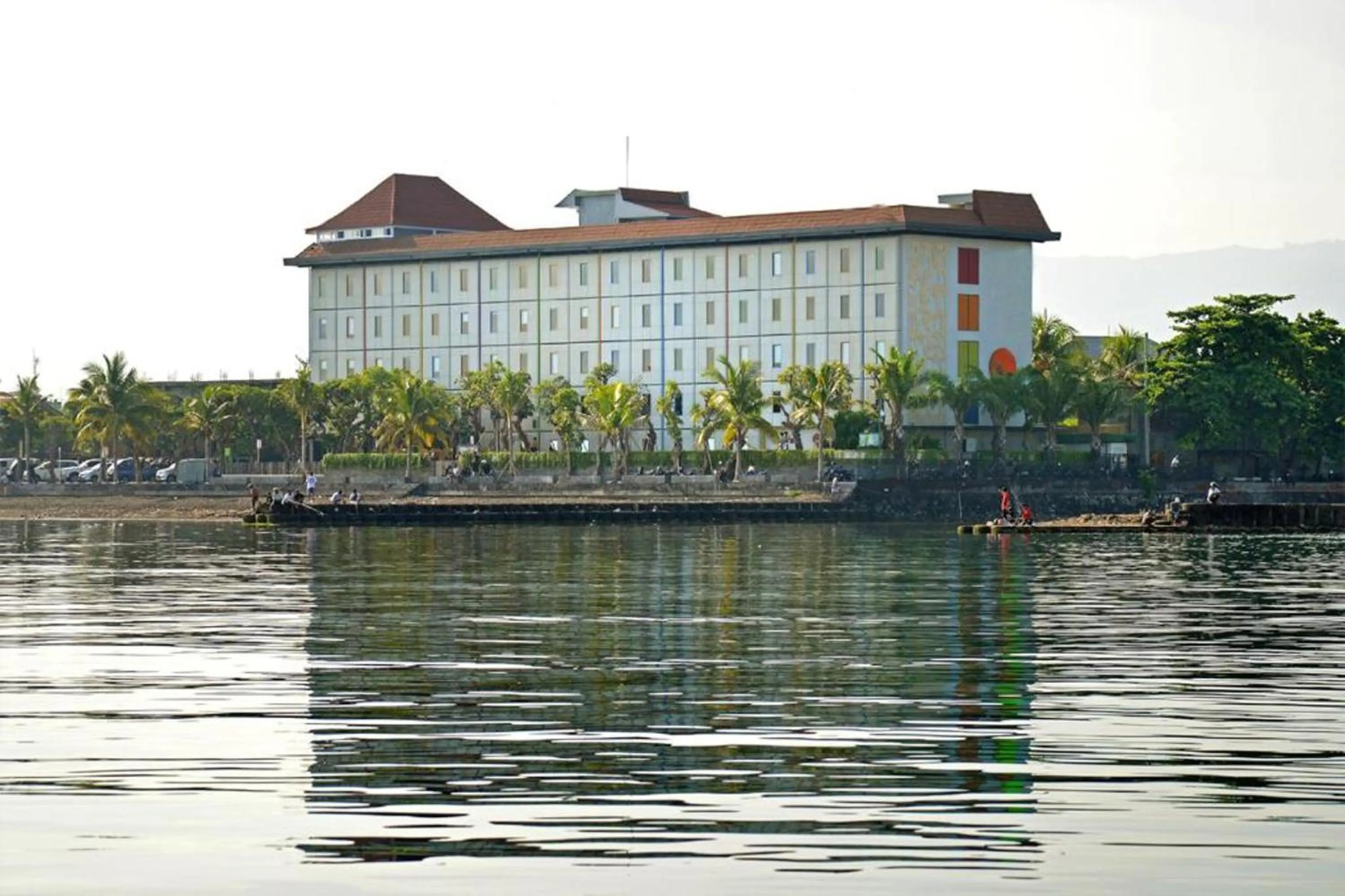 Property building in Singaraja Beach Hotel