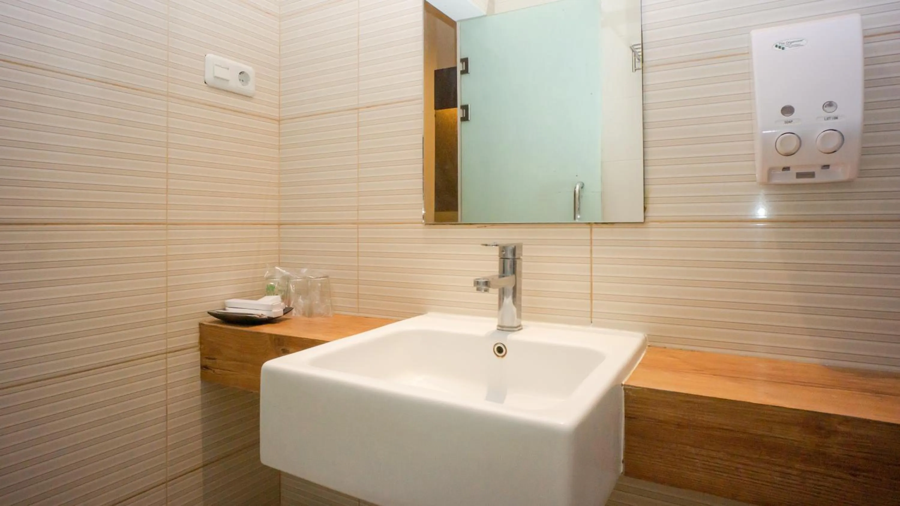 Tlogomas Guest House