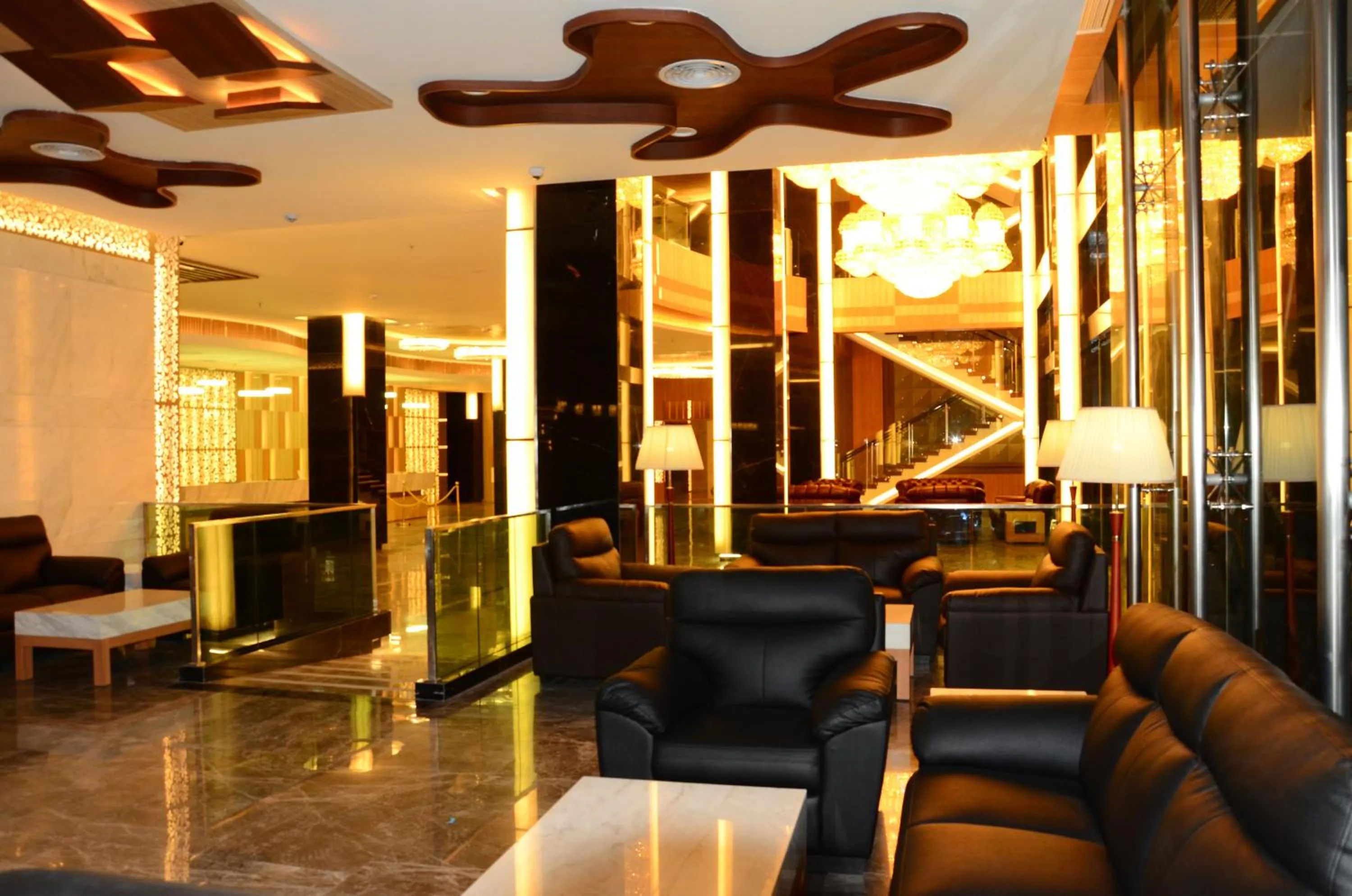 Communal lounge/ TV room in Nagoya Hill Hotel Batam