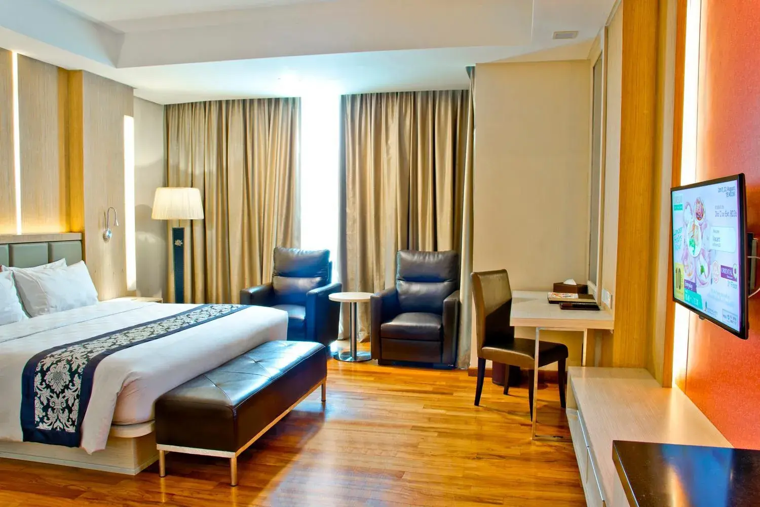 Bedroom, Bed in Nagoya Hill Hotel Batam Bedroom, Bed in Nagoya Hill Hotel Batam