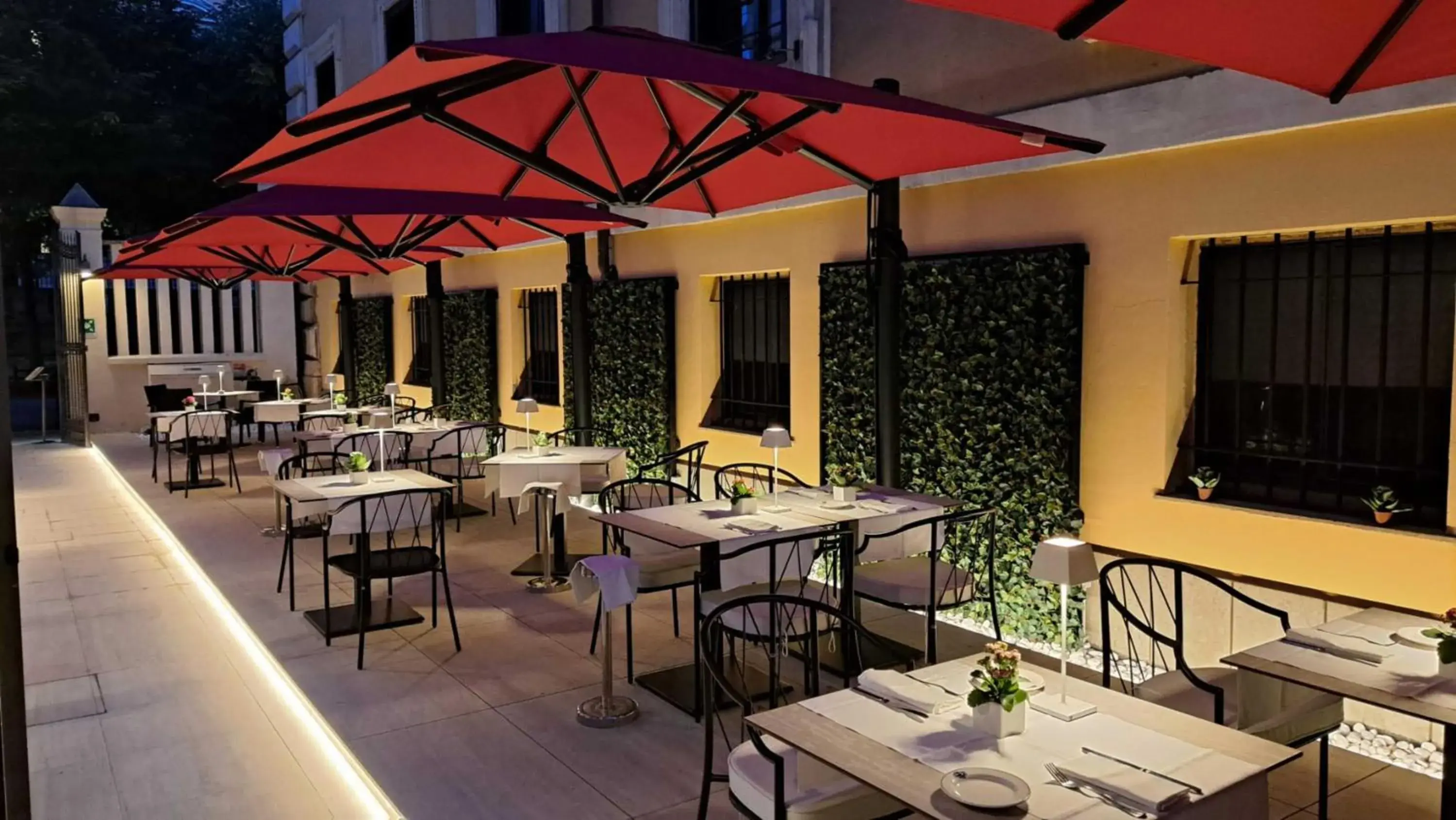 Restaurant/places to eat in Rose Garden Palace Roma by OMNIA hotels Restaurant/places to eat in Rose Garden Palace Roma by OMNIA hotels