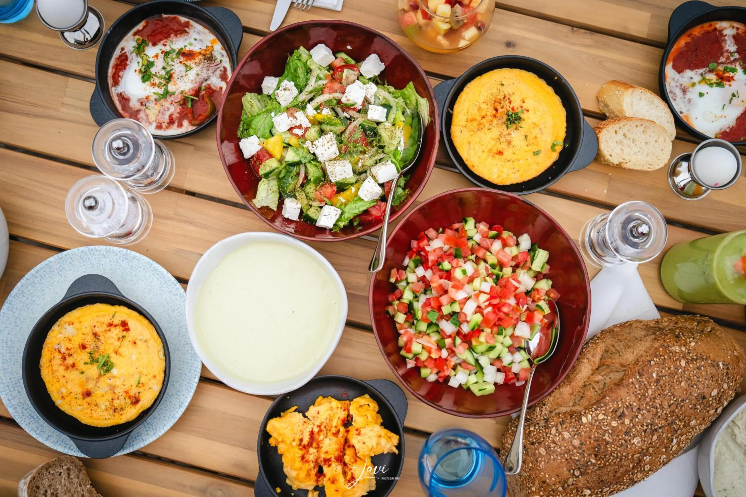 Food and drinks in WellClub Resort - Wellness & SeaView Suites