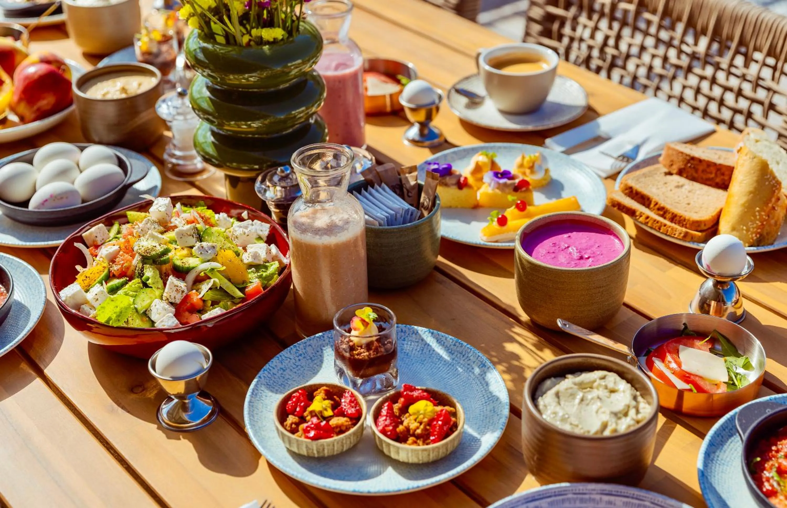 Food and drinks in WellClub Resort - Wellness & SeaView Suites