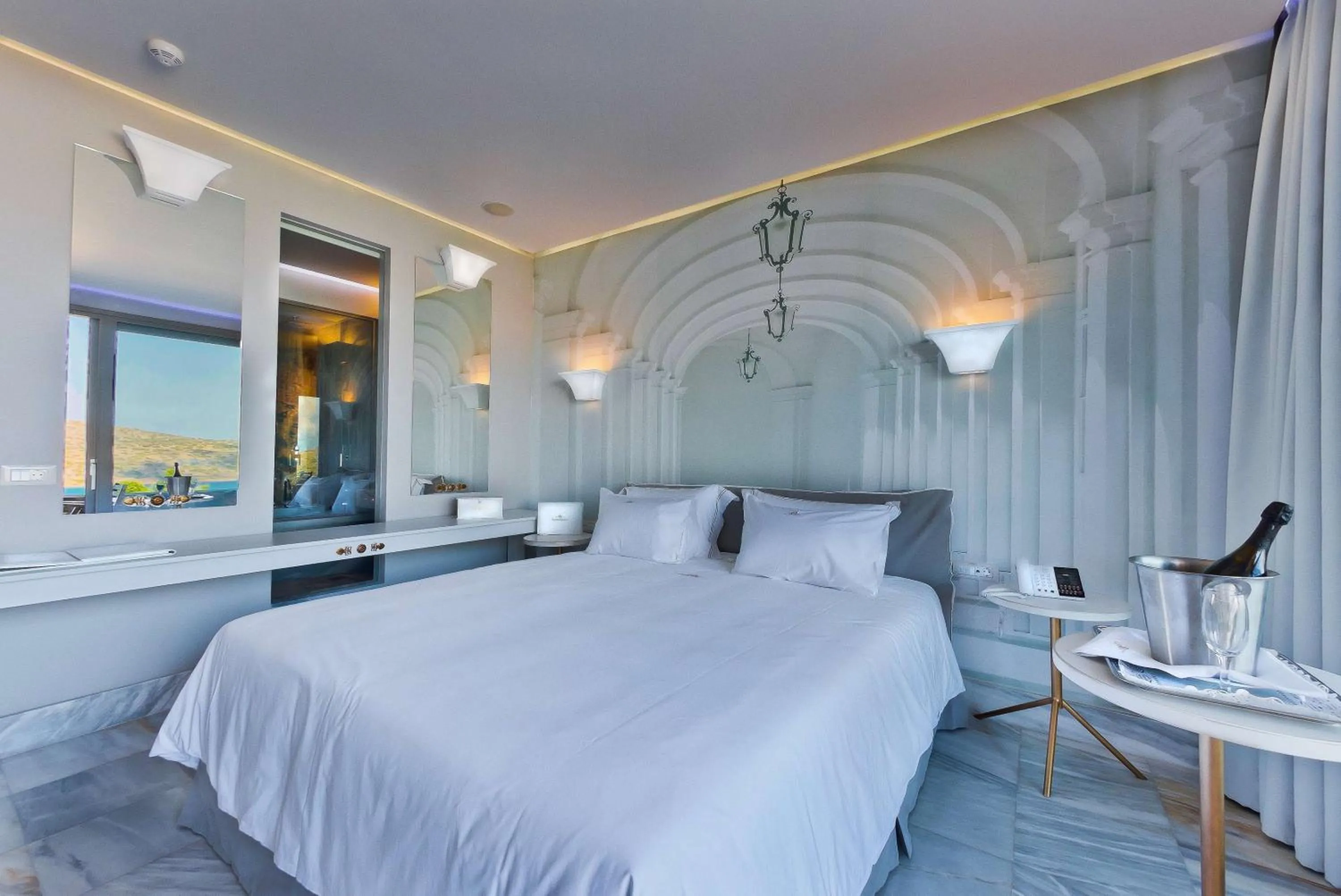 Photo of the whole room, Bed in Royal Marmin Bay Boutique & Art Hotel