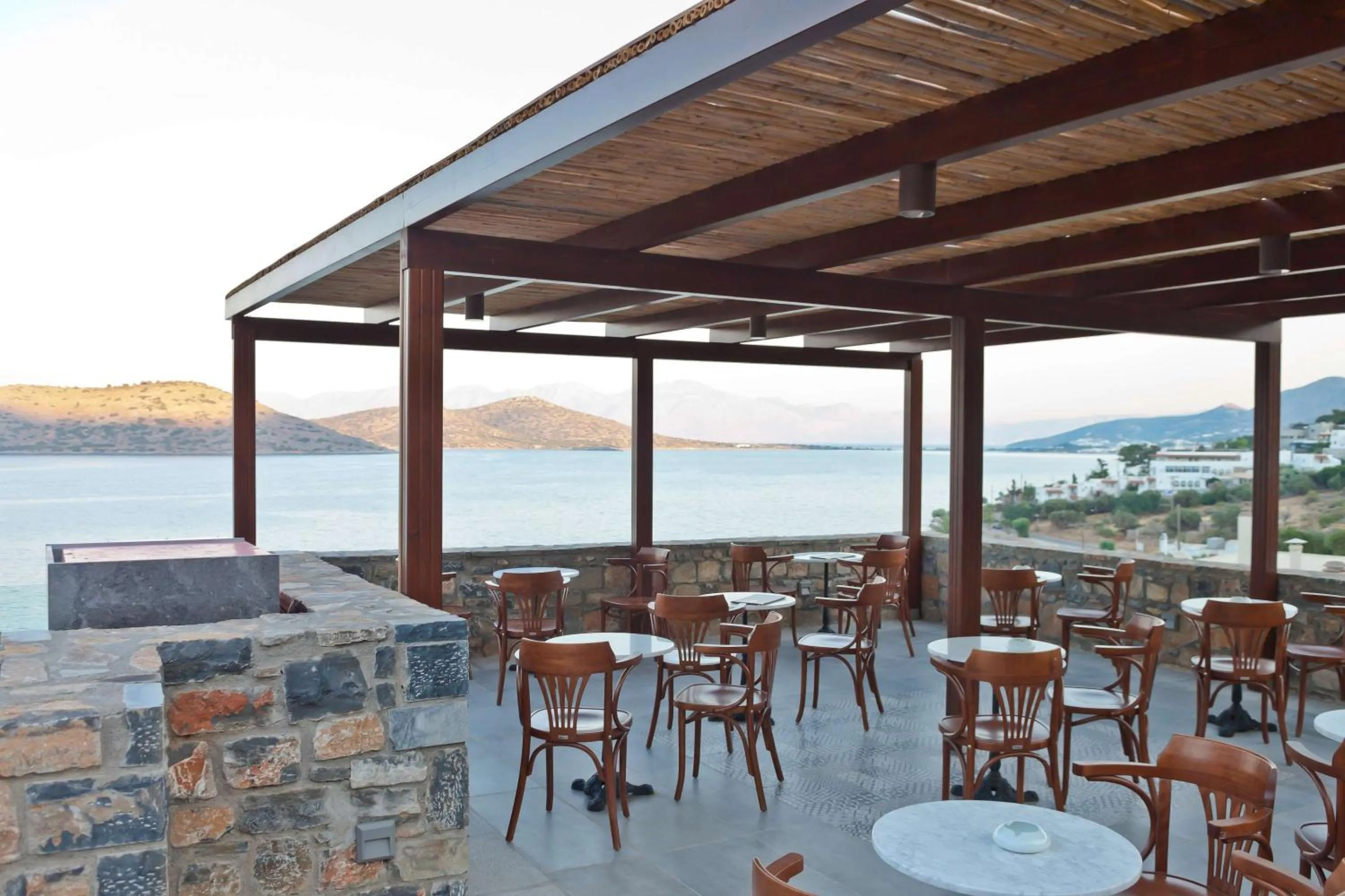 Lounge or bar in Royal Marmin Bay Boutique & Art Hotel