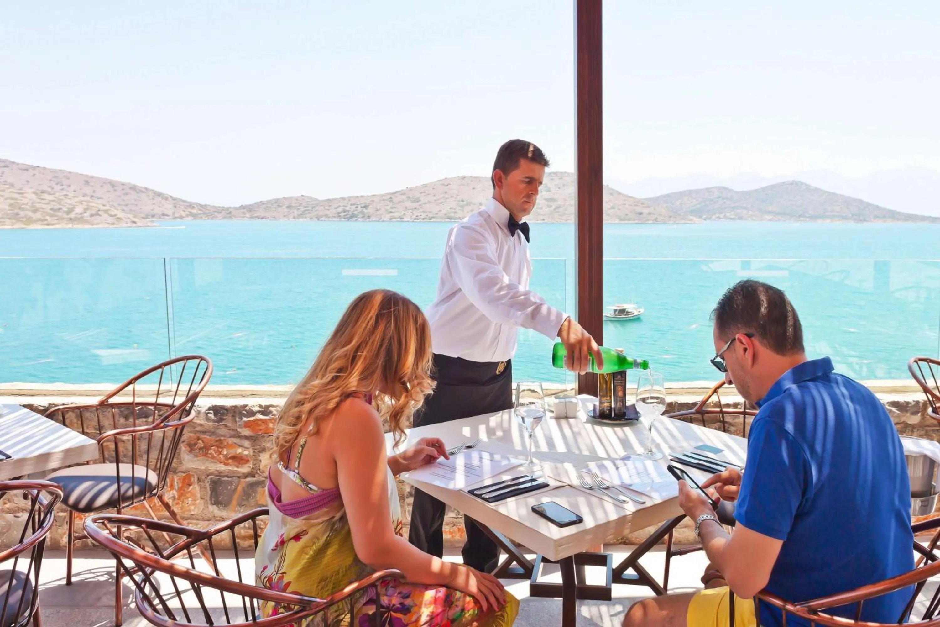 Restaurant/places to eat in Royal Marmin Bay Boutique & Art Hotel