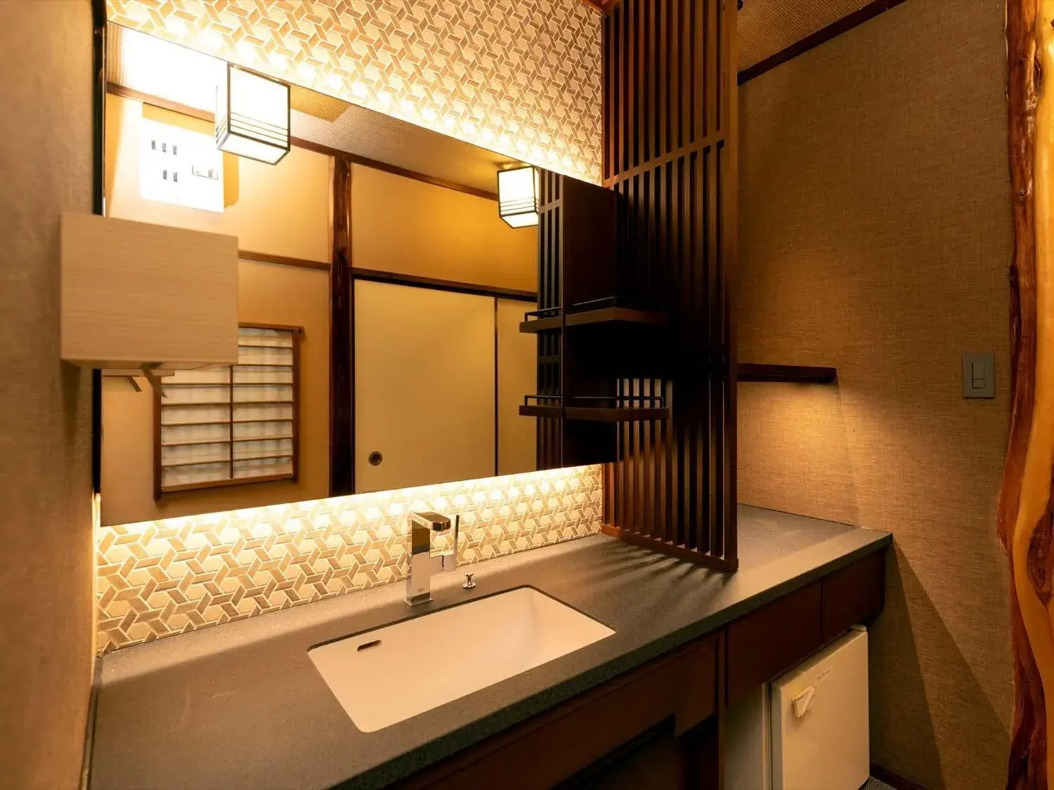 Standard Japanese-Style Room with Shared Bathroom (Adult Only) in Ryoso Yufuin Yamadaya Standard Japanese-Style Room with Shared Bathroom (Adult Only) in Ryoso Yufuin Yamadaya