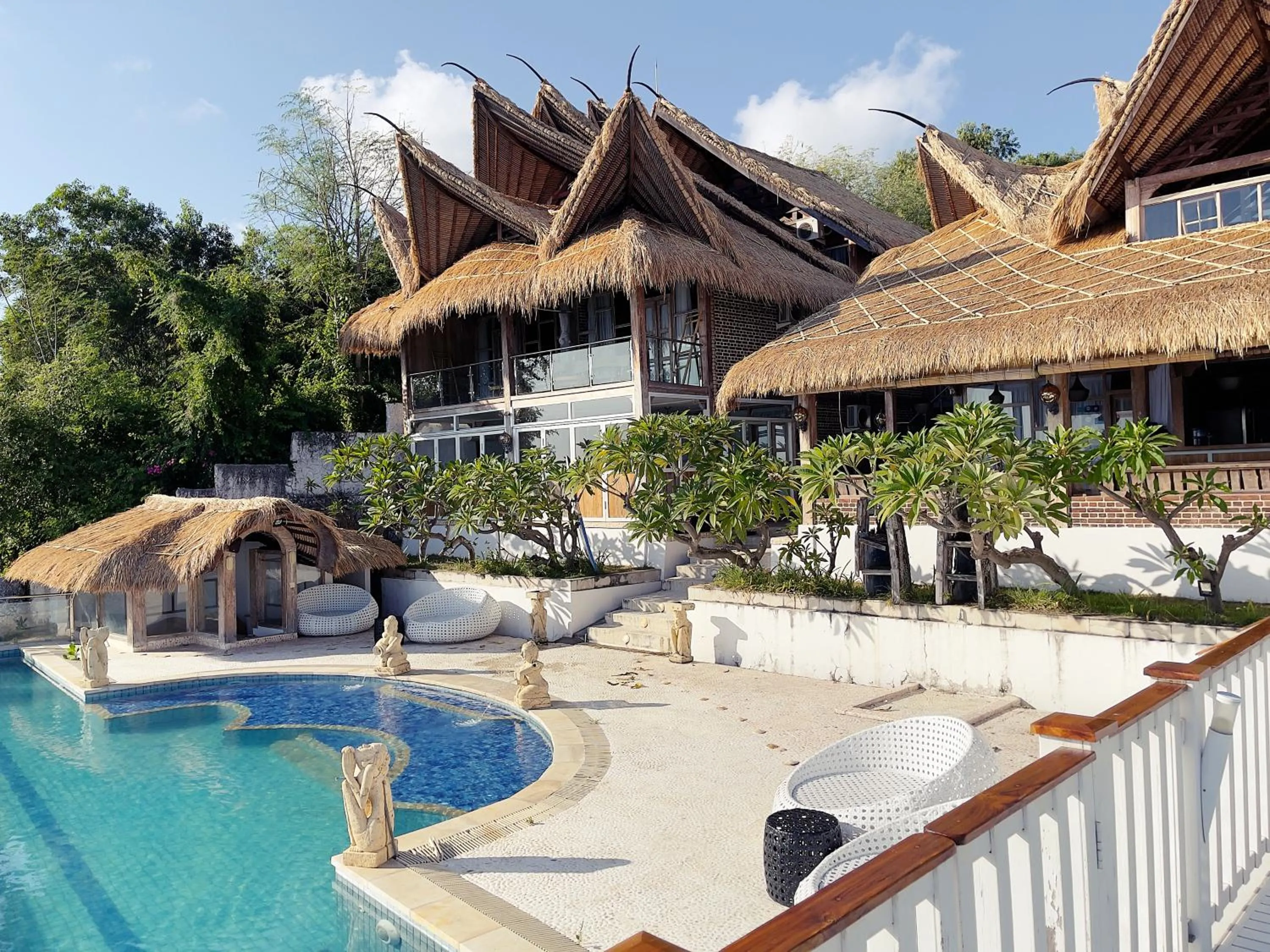 Property building in Princess of Mentigi Bay