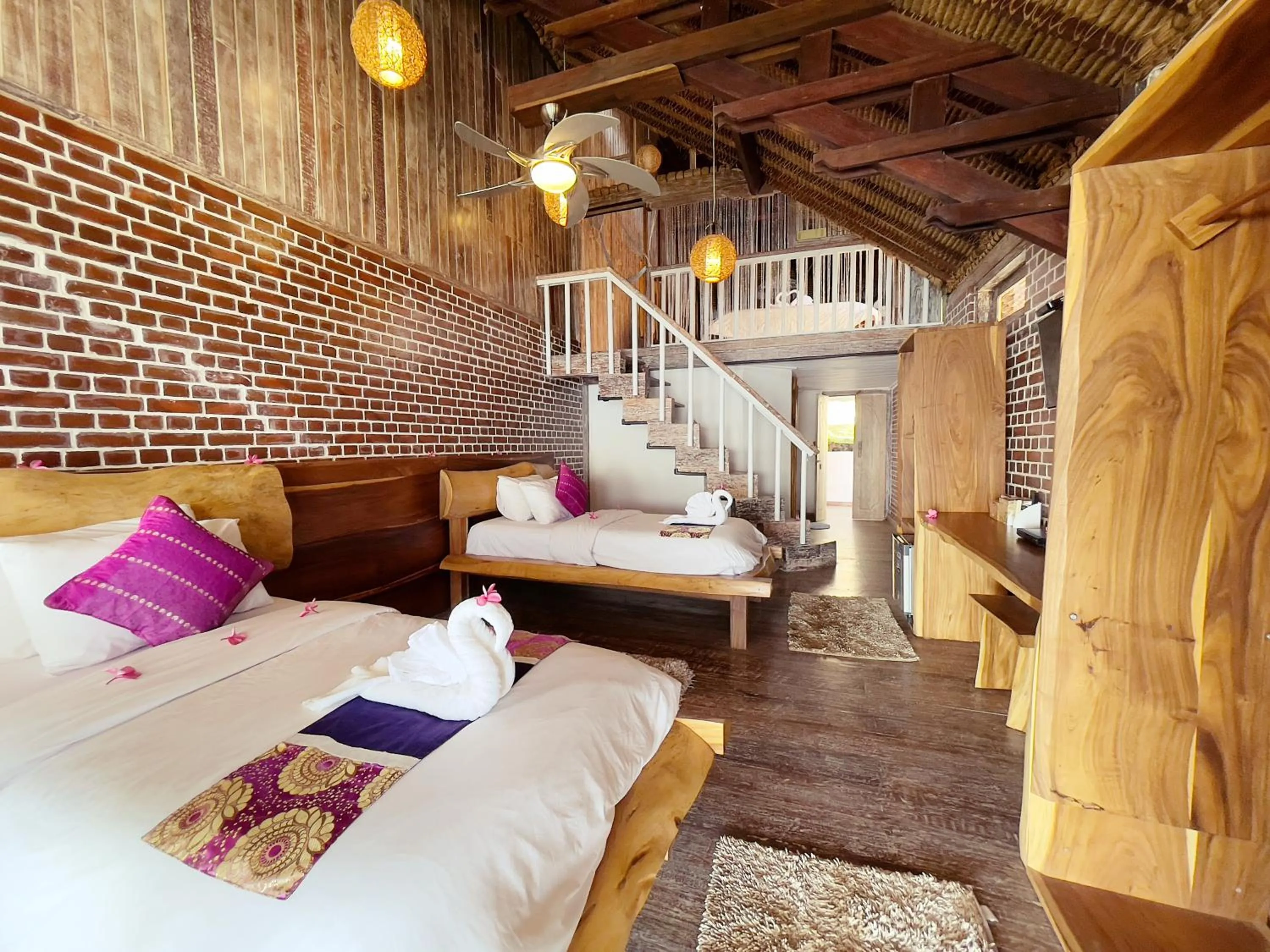 Photo of the whole room, Bed in Princess of Mentigi Bay