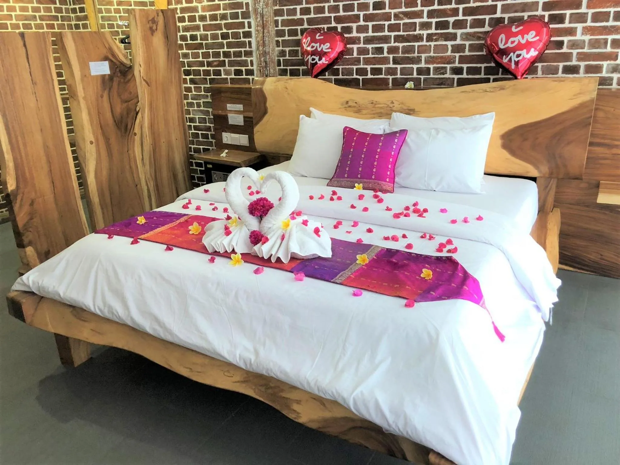 Bed in Princess of Mentigi Bay