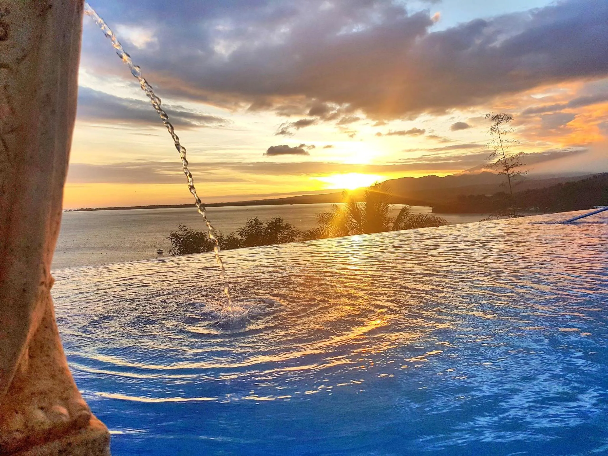 Swimming pool in Princess of Mentigi Bay