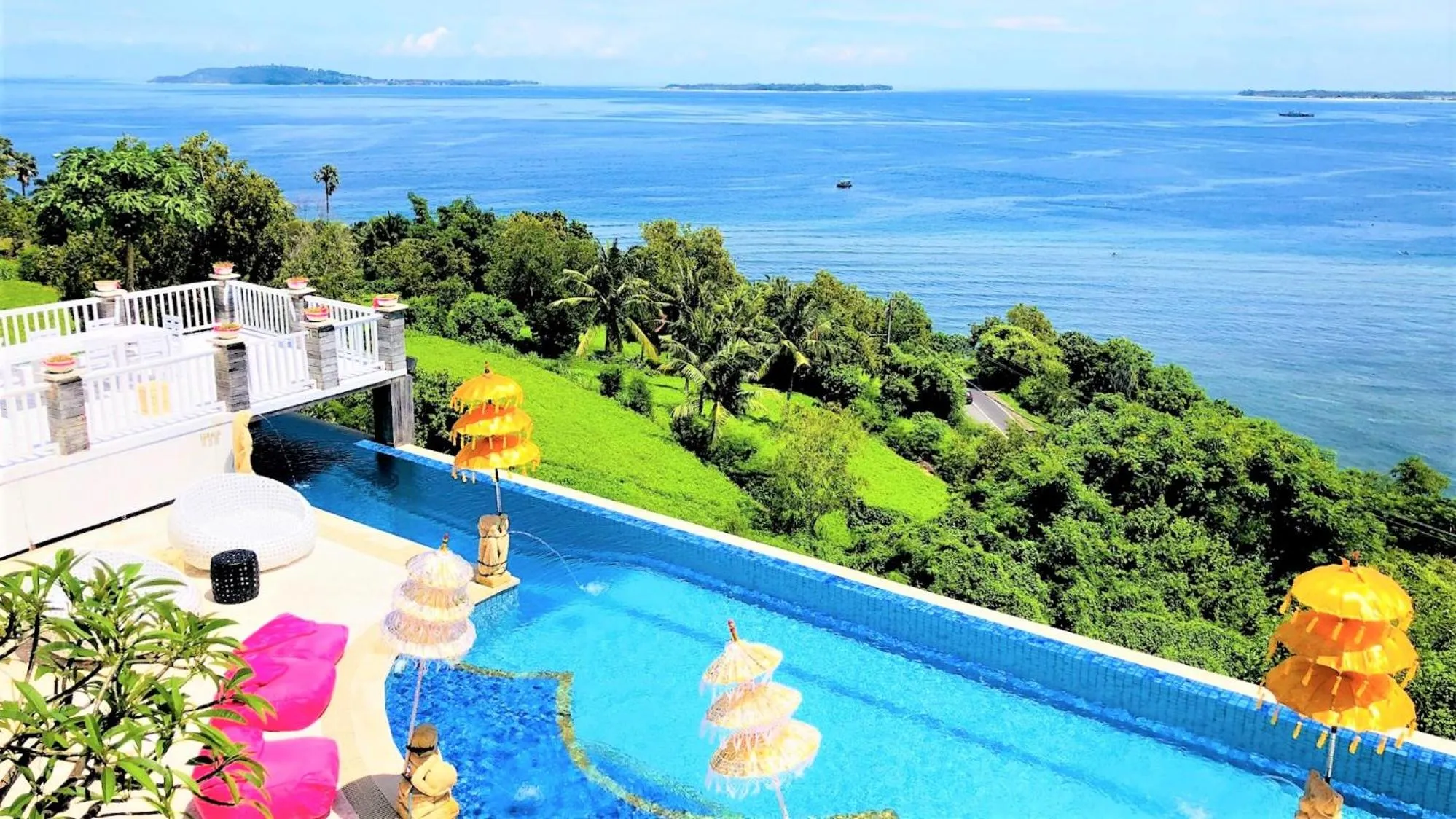 Swimming pool in Princess of Mentigi Bay