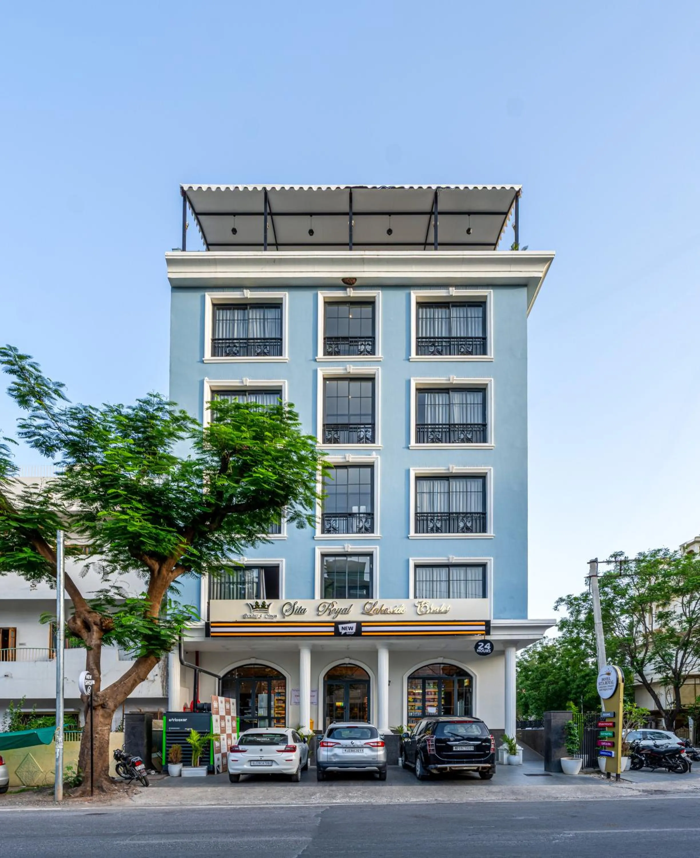 Hotel Sita Royal Lakside Chalet