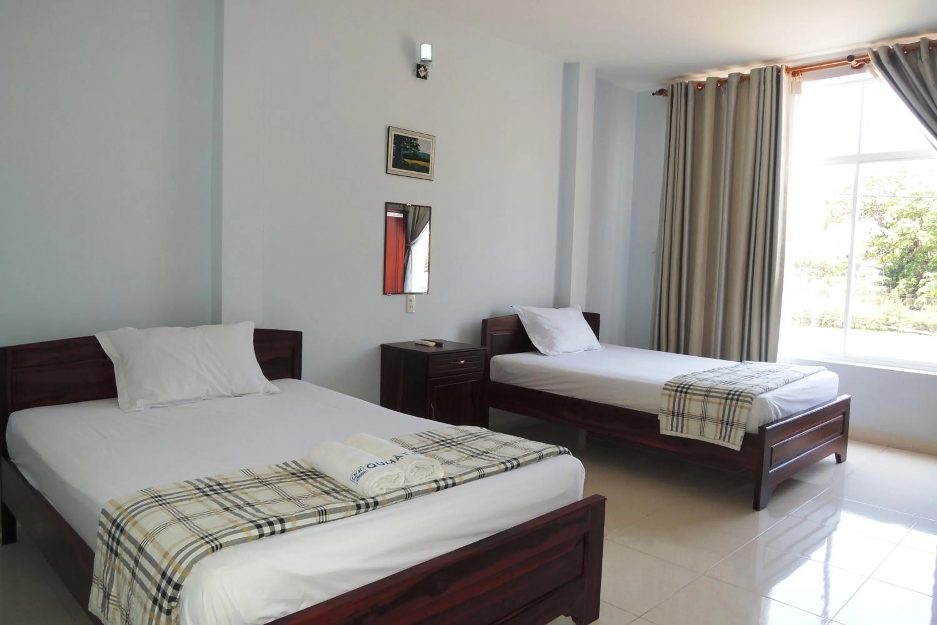 Decorative detail in Quang Nhat Hotel