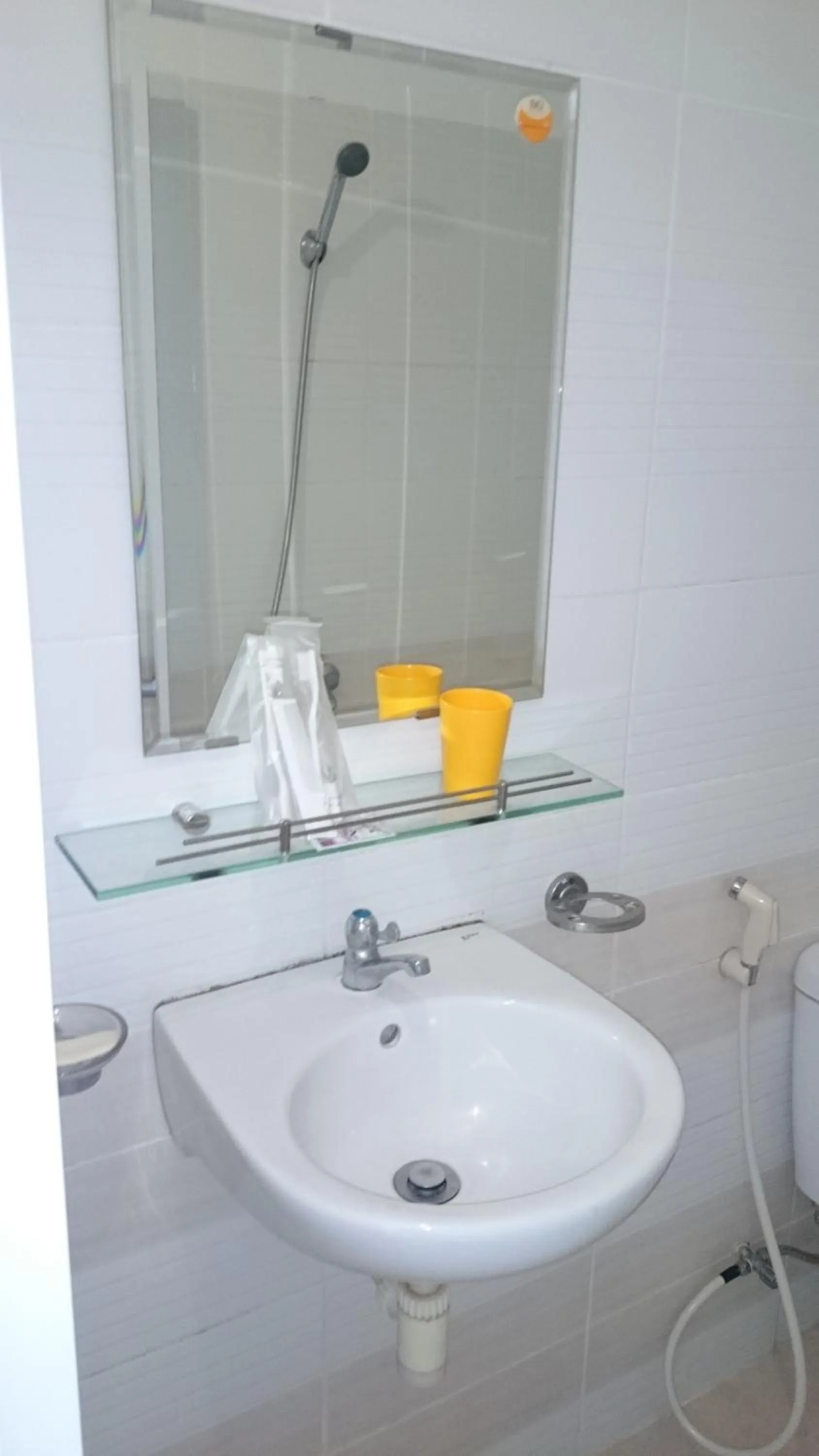 Bathroom in Quang Nhat Hotel
