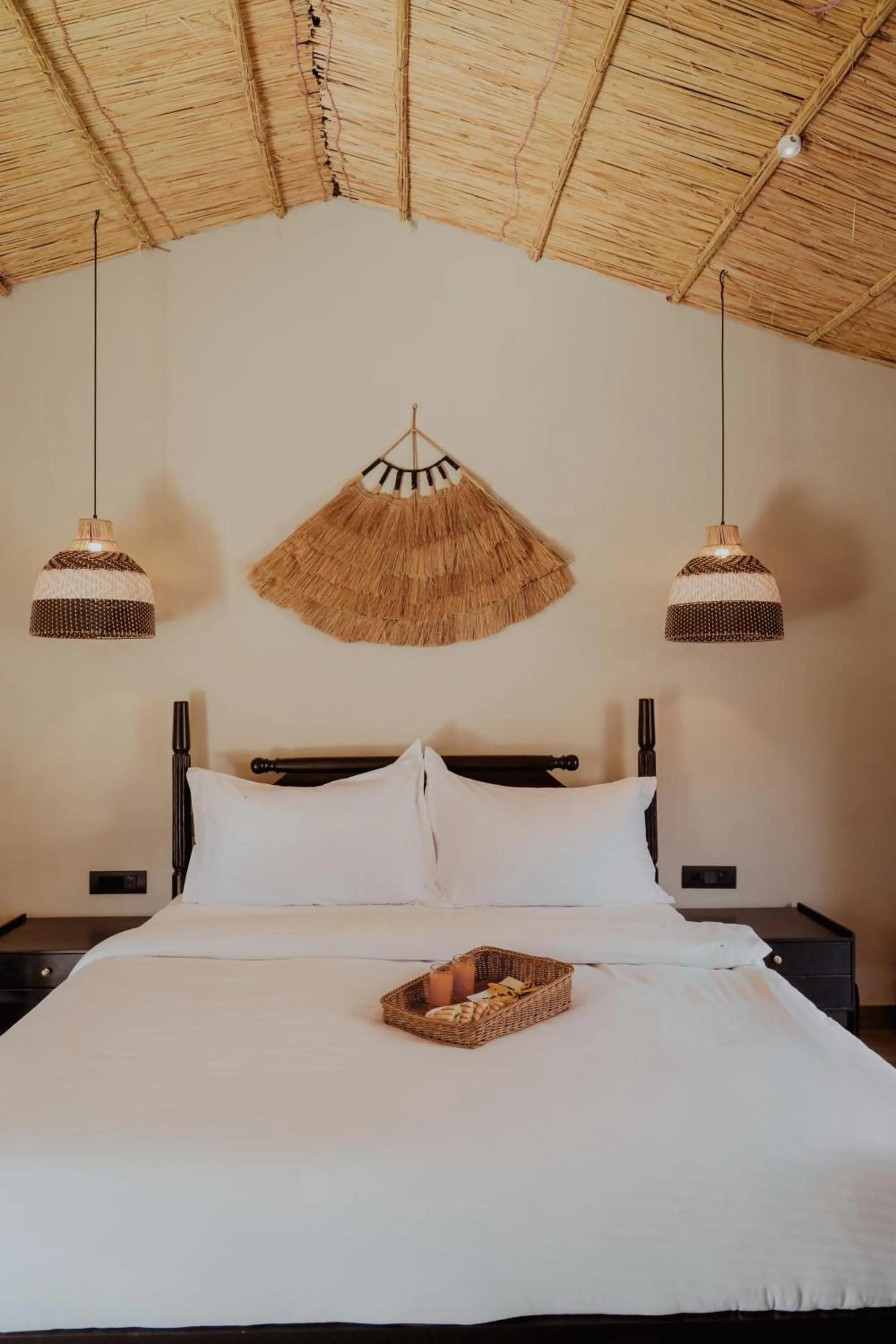Bedroom, Bed in The Foothills Escape