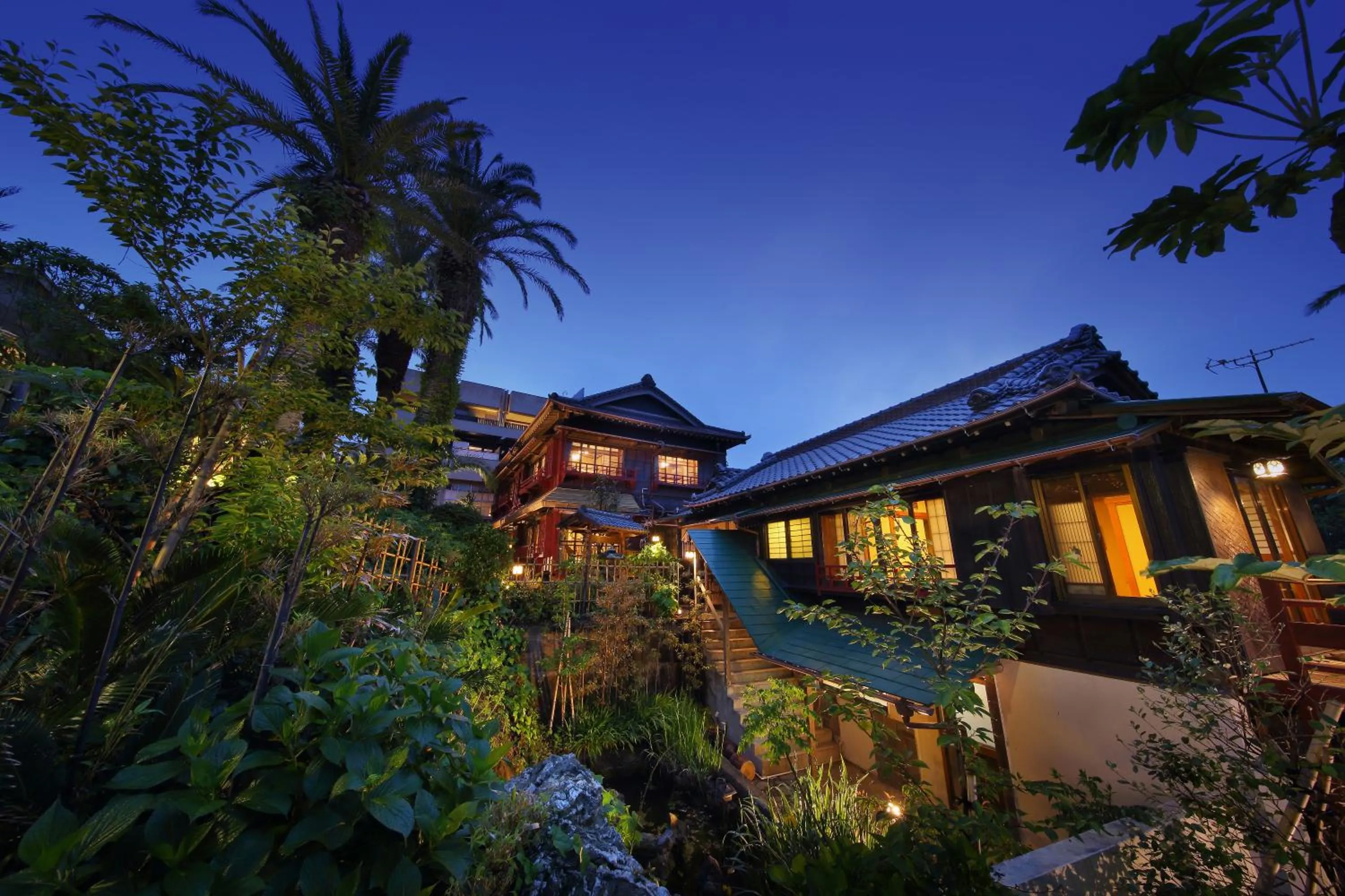 Property building in Chikurakan