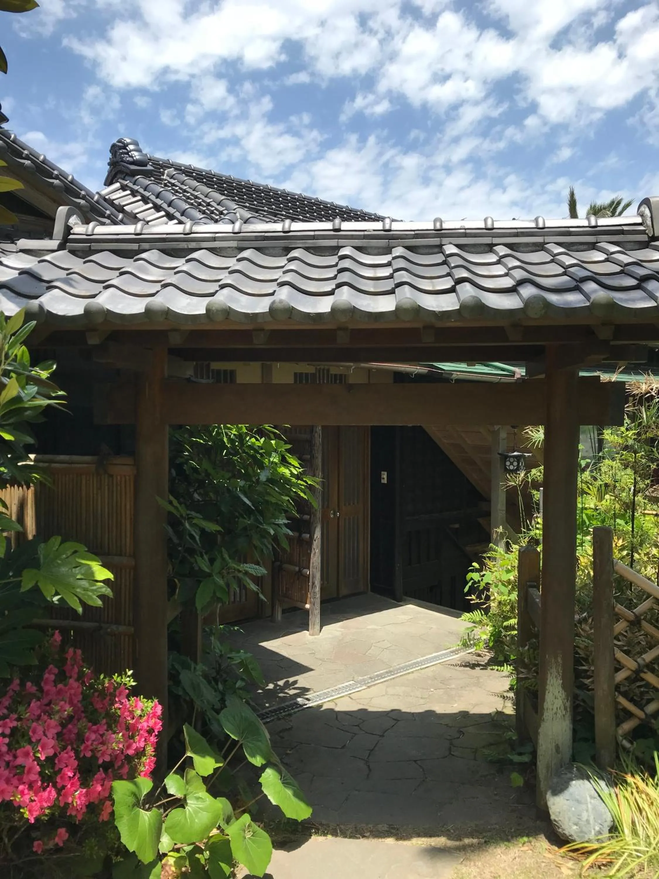 Internal: Not applicable to any particular room in Chikurakan