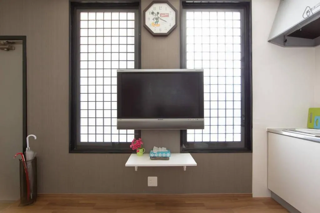 Decorative detail in Kyoto Gion Shinbashi-an