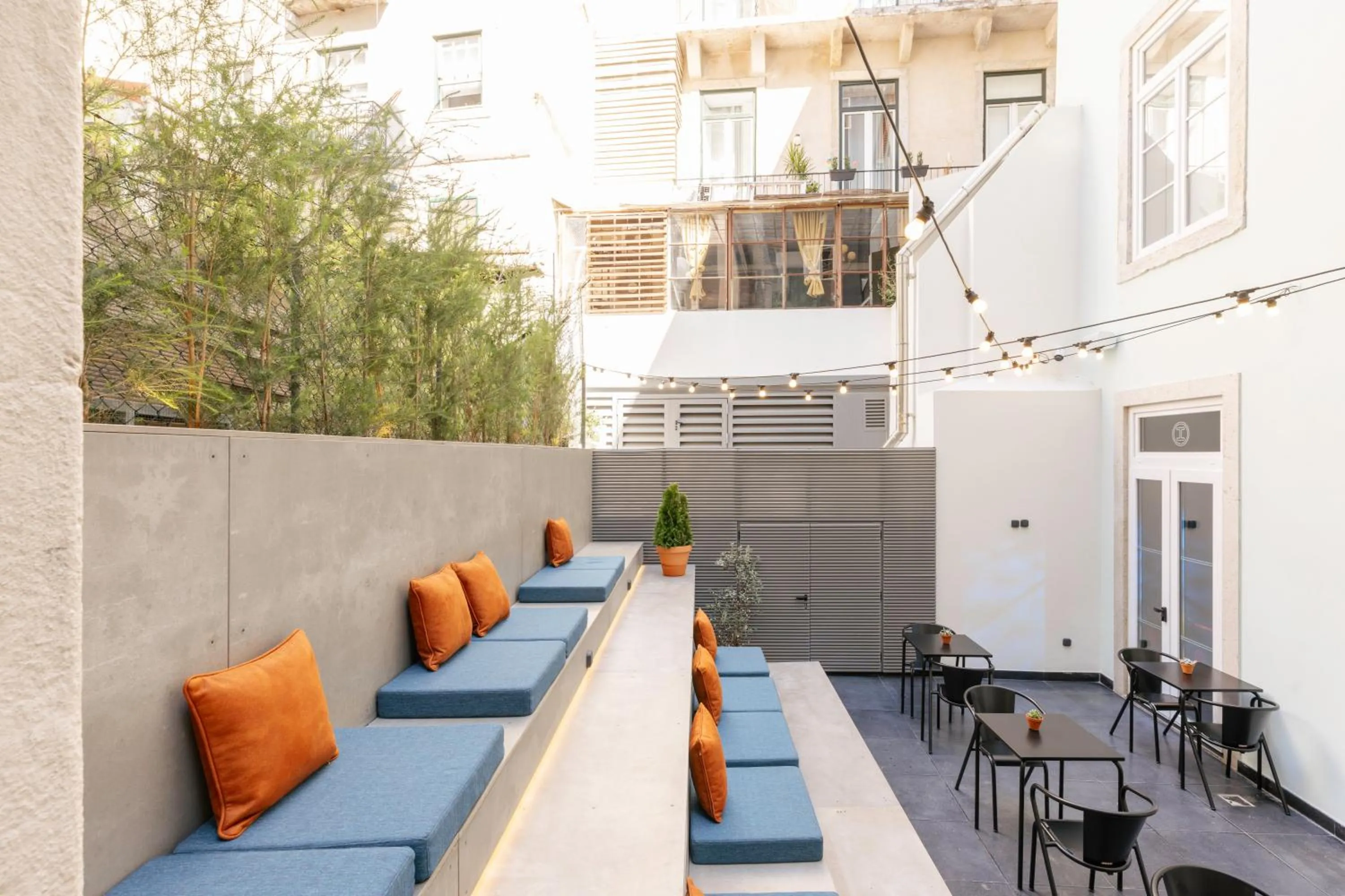Balcony/Terrace in Inspira Santos Boutique Hotel