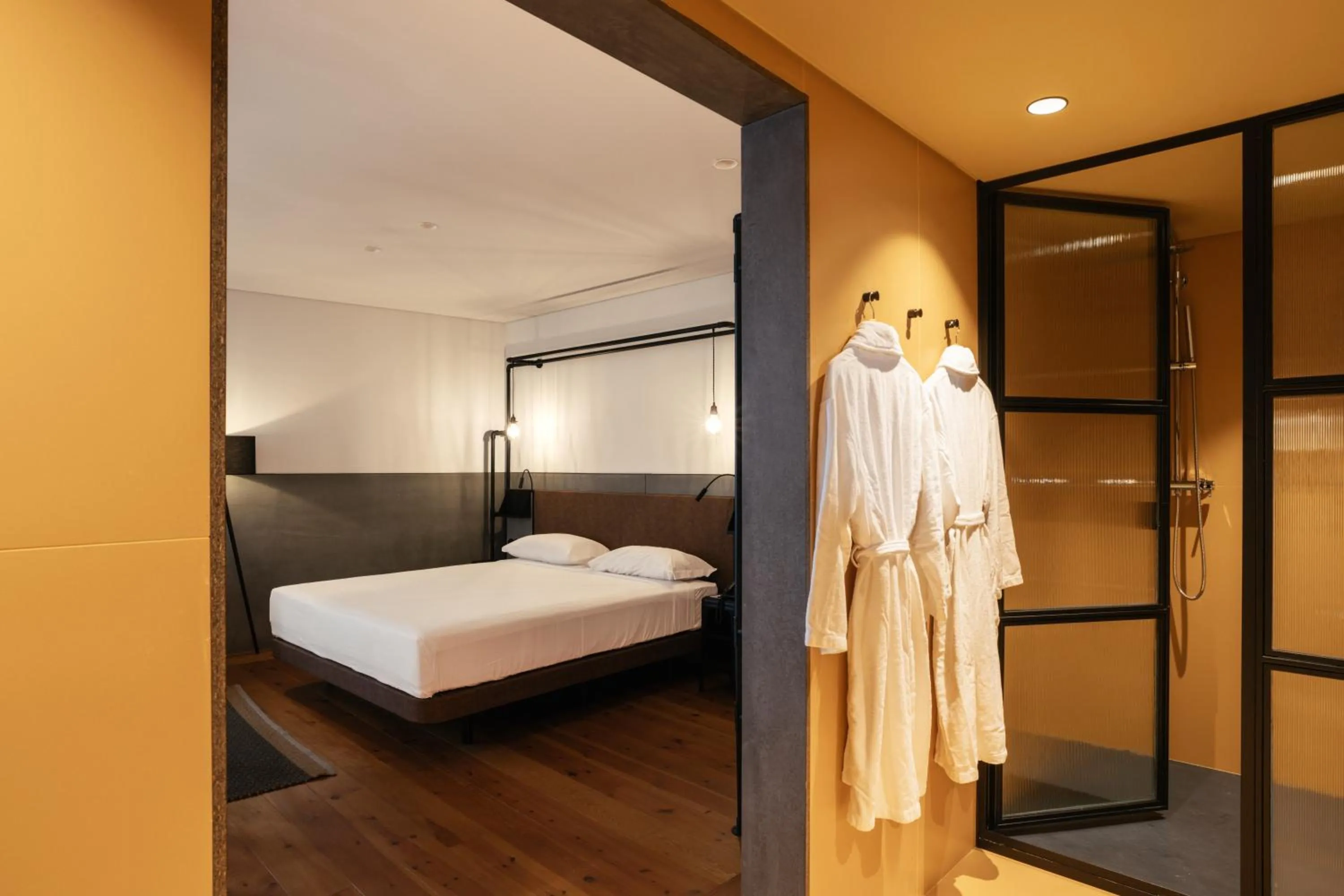 Bed in Inspira Santos Boutique Hotel