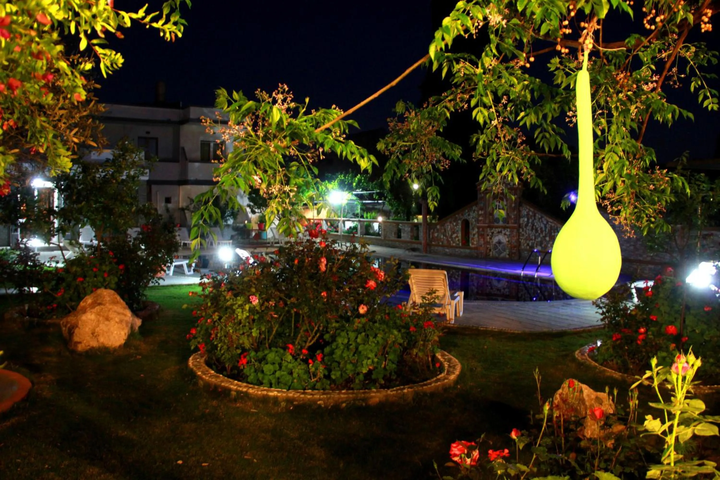 Garden view in Hotel Dimitra Sun