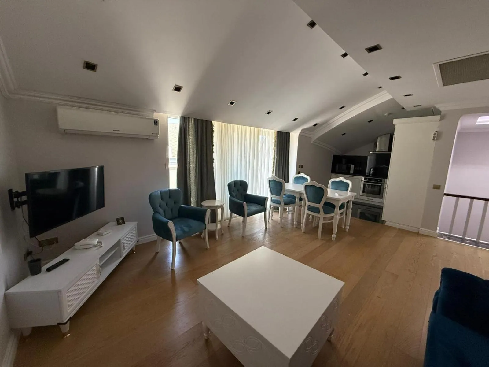 TV and multimedia in Onkel Rada Apart Hotel
